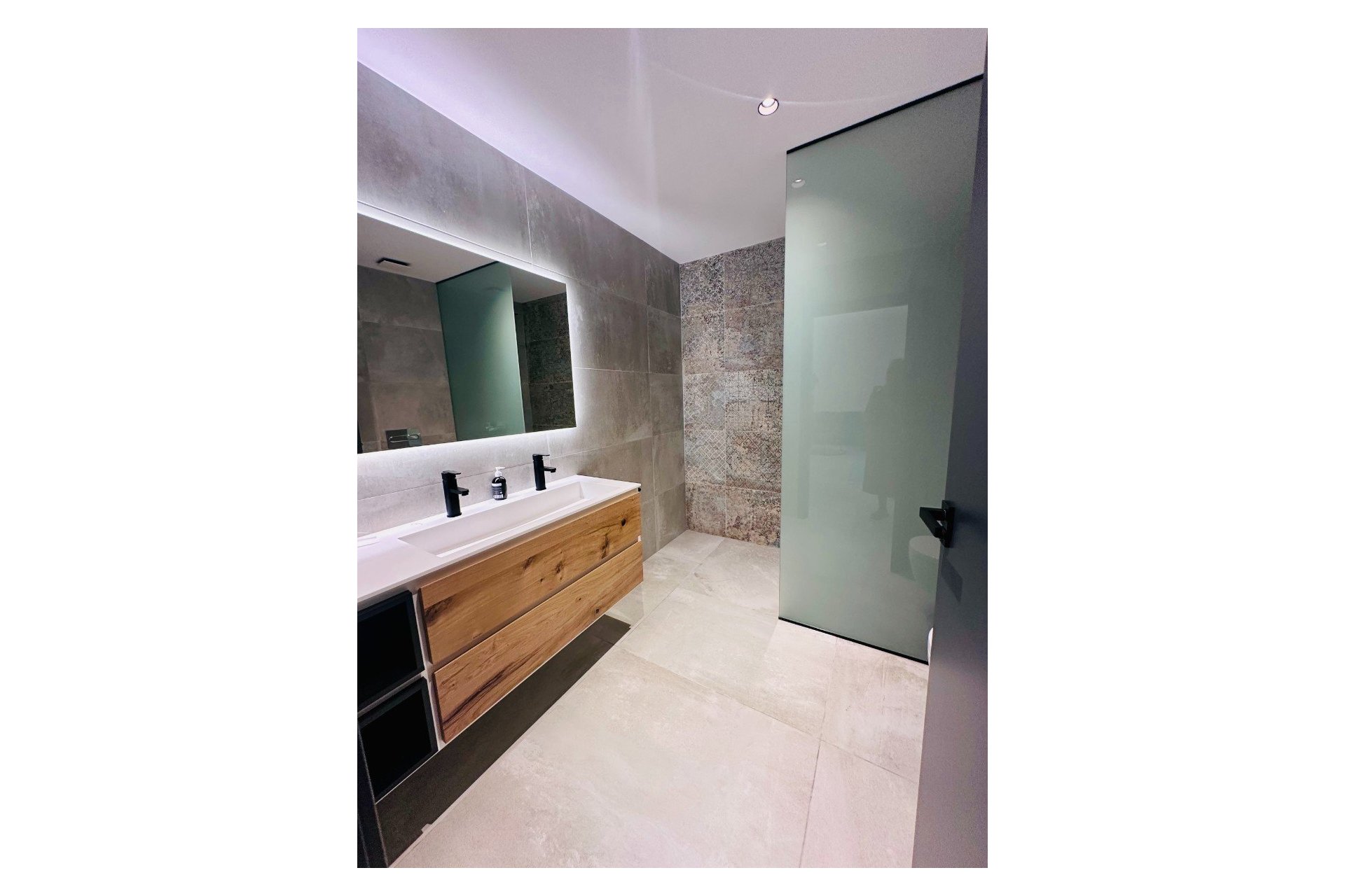 Resale - Villa - Rojales