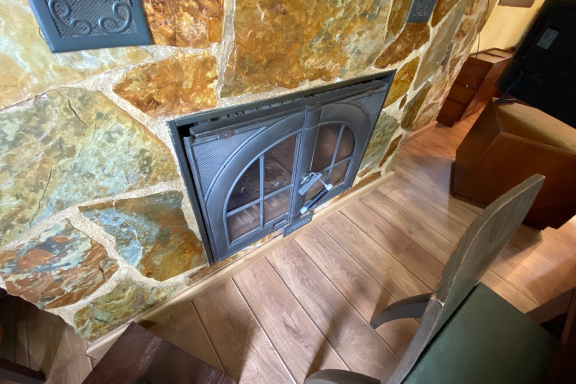 Resale - Villa - Sax