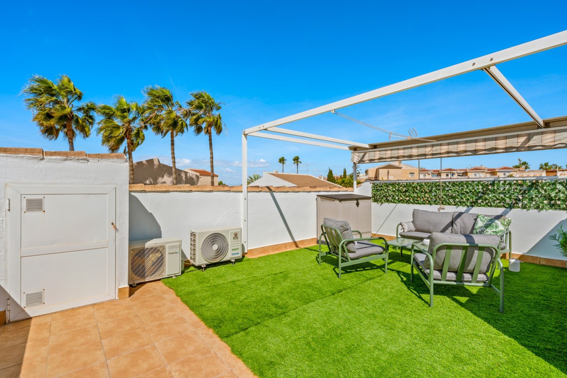 Resale - Villa / Semi semi-detached - Benijofar - Monte Azul/ El Dorado