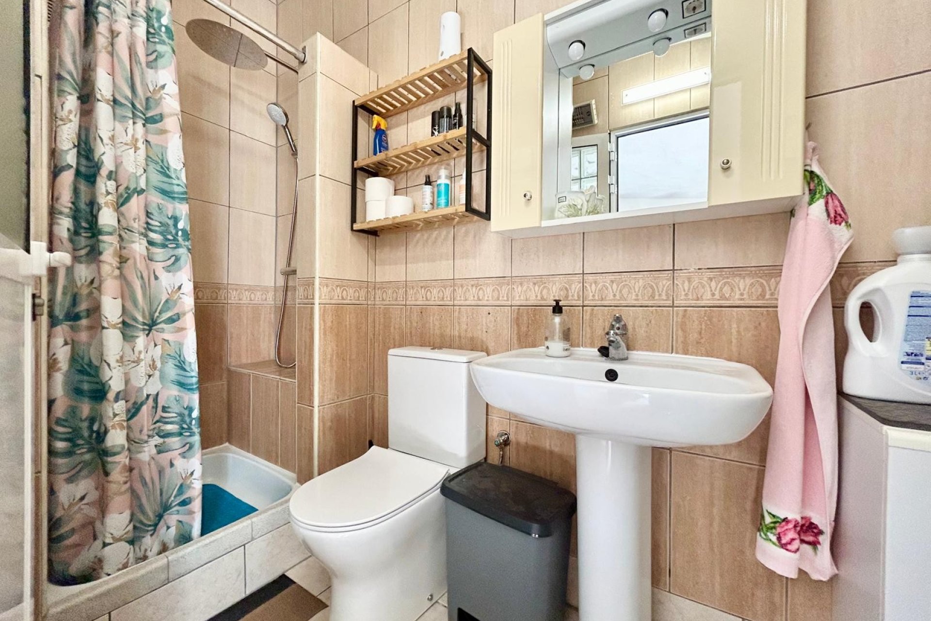 Resale - Villa - Torrevieja - La Siesta