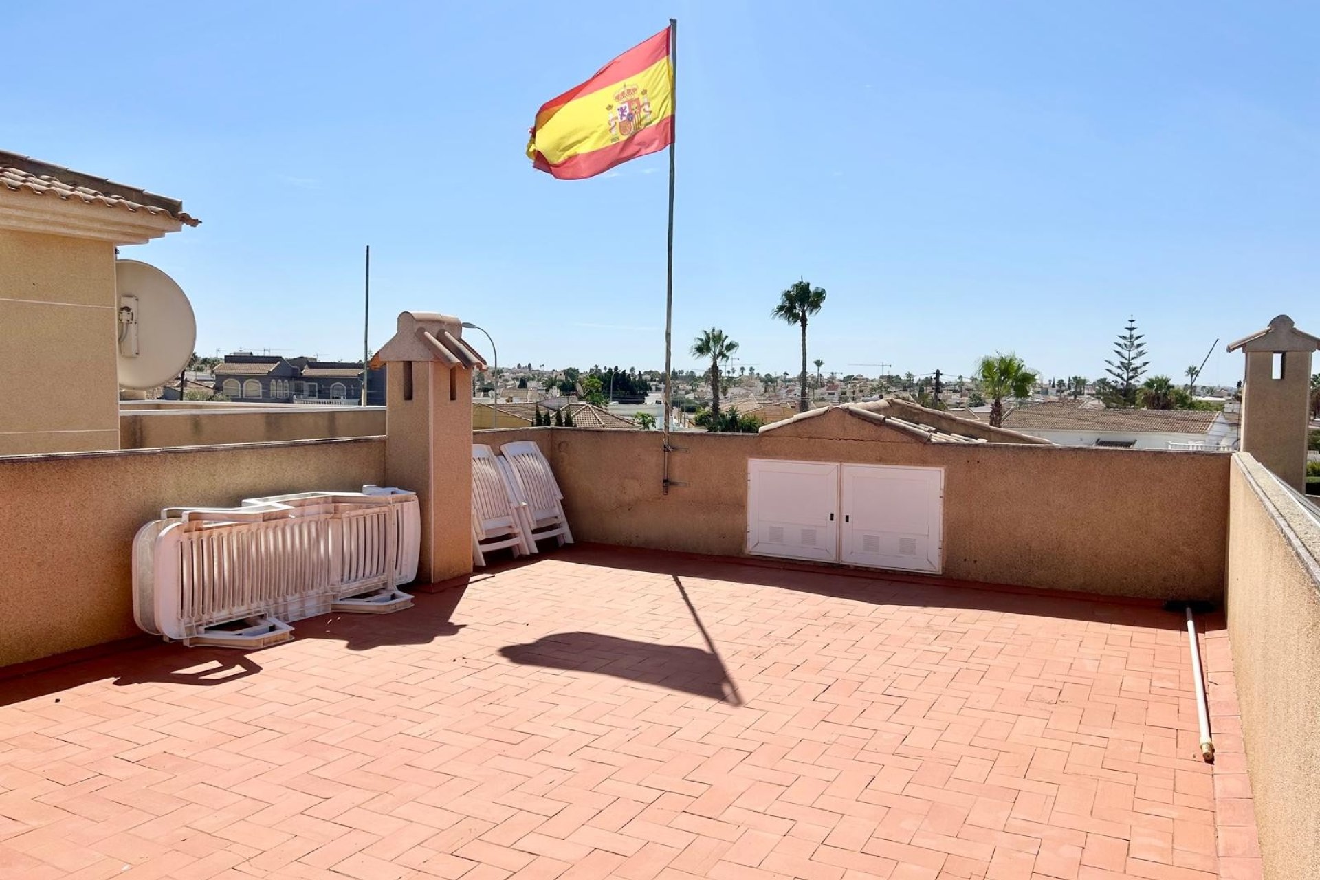 Resale - Villa - Torrevieja - La Siesta