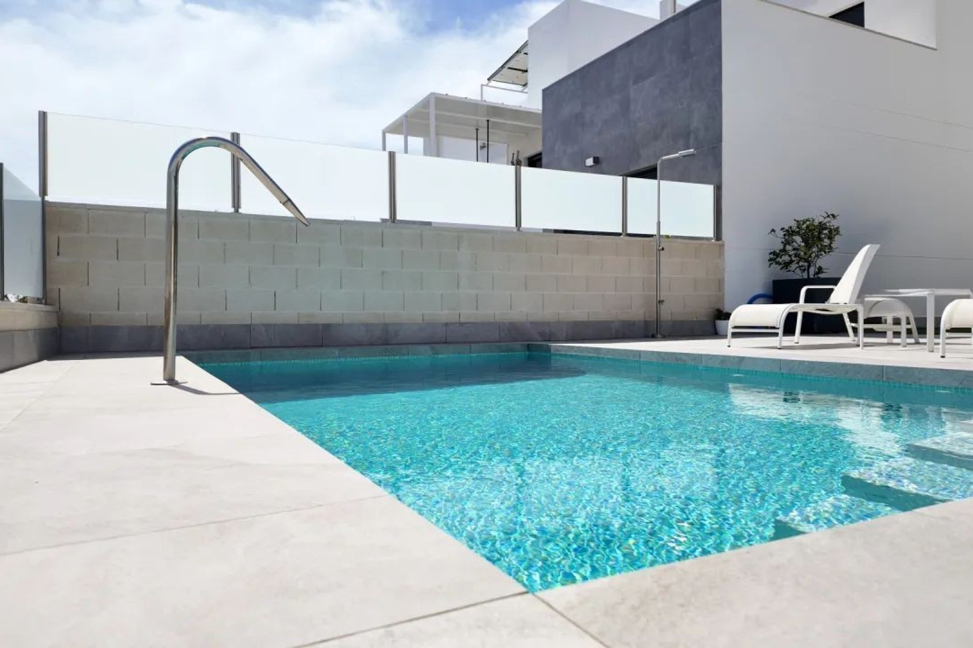 Resale - Villa - Torrevieja - Los Balcones