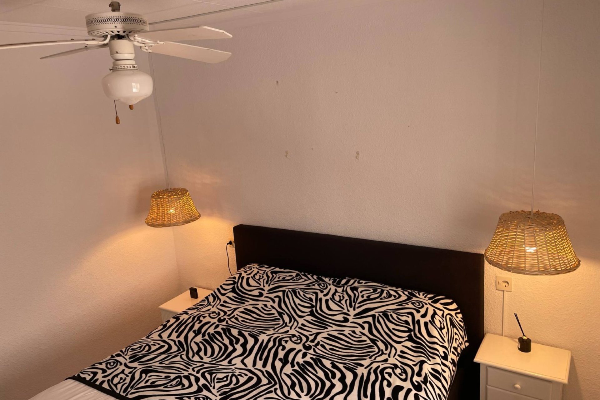 Resale - Villa - Torrevieja - San Luis