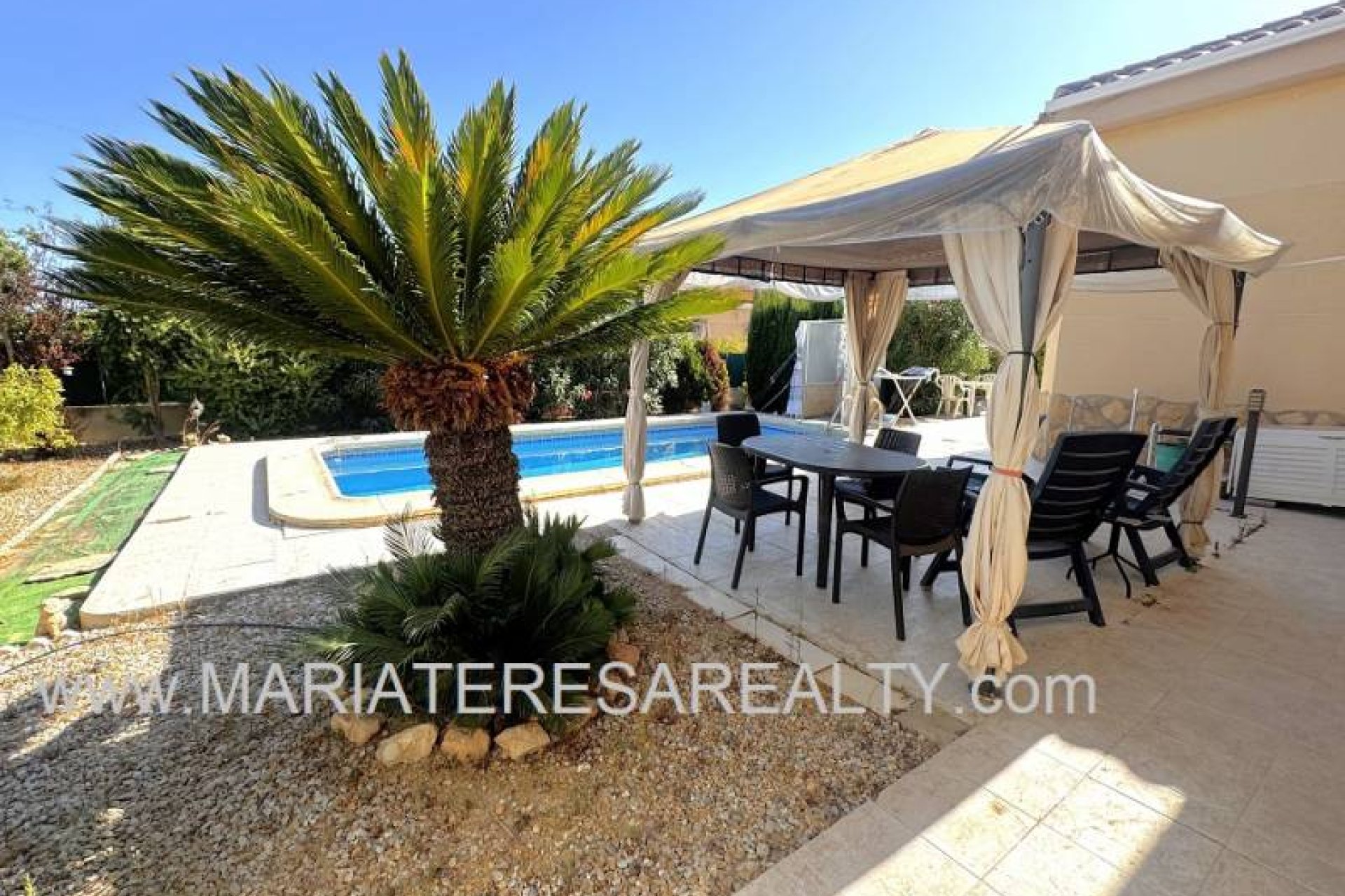 Resale - Villa - Valle del Sol