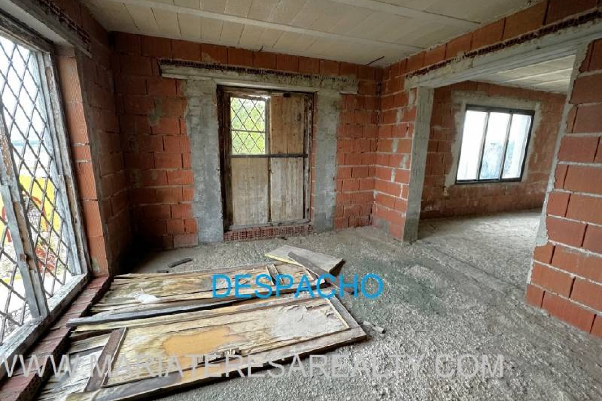 Resale - Villa - Valle del Sol