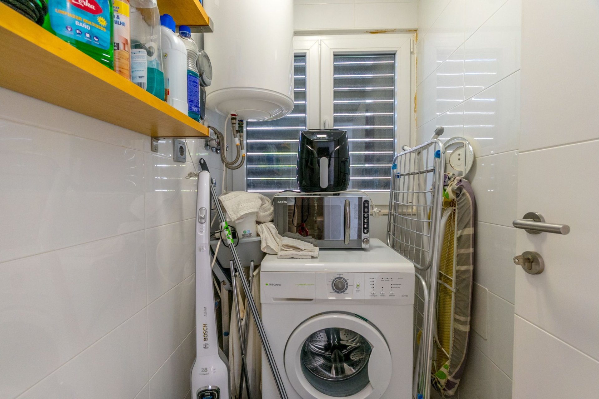 Resale - Villa - Villamartín - Los Dolses