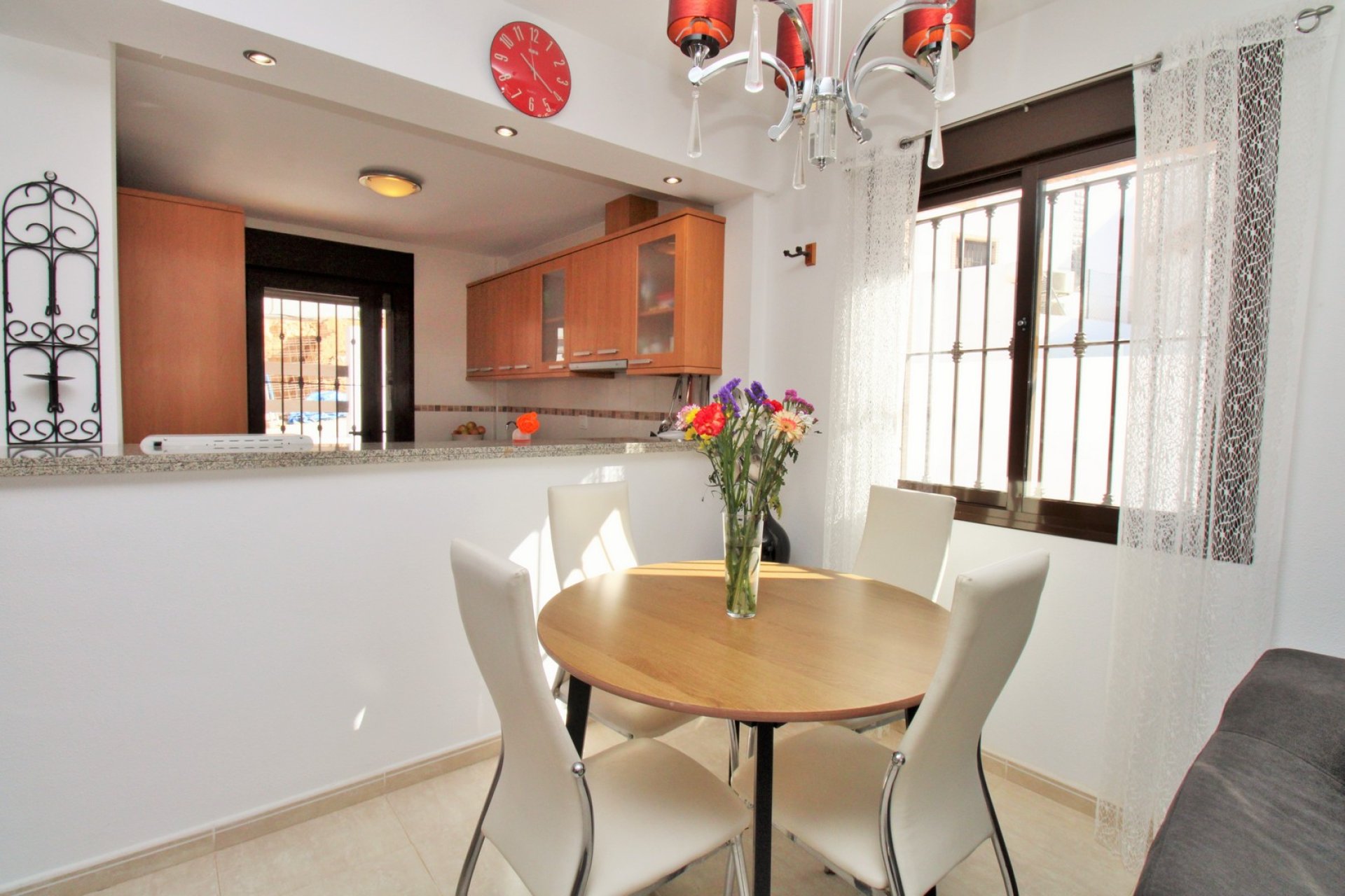 Resale - Villa - Villamartín - PAU 8