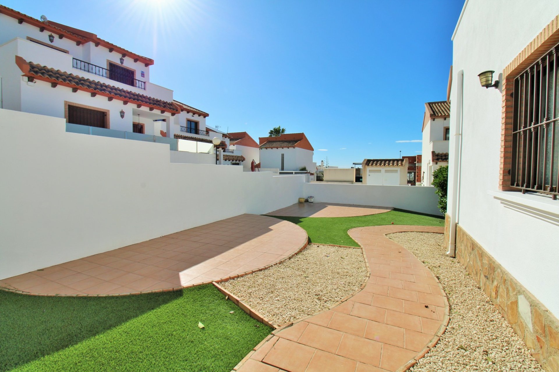 Resale - Villa - Villamartín - PAU 8
