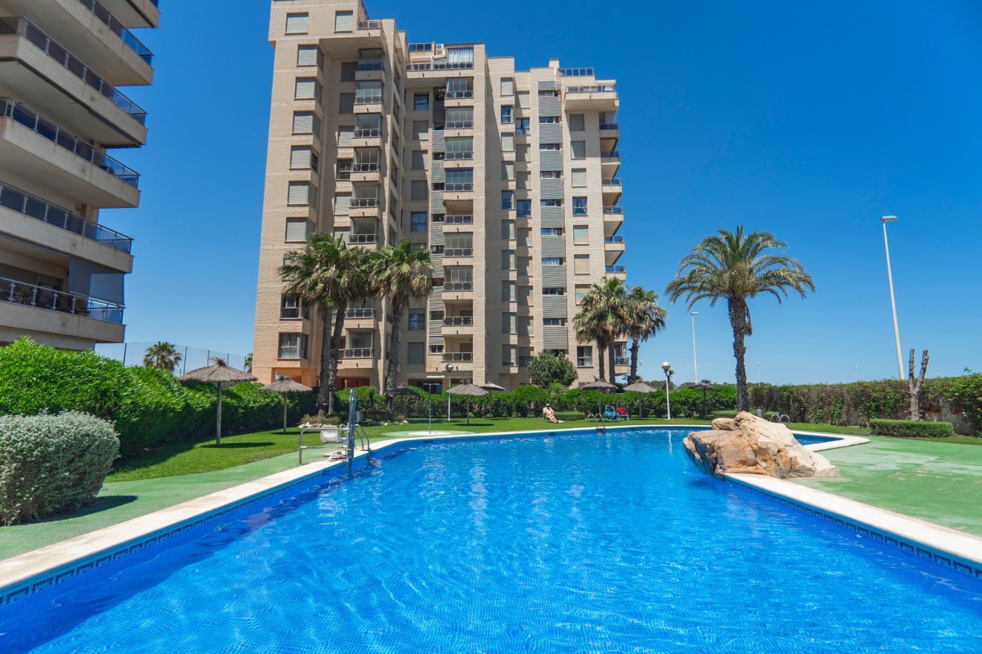 Reventa - Apartamento / piso - Guardamar del Segura - Puerto Deportivo