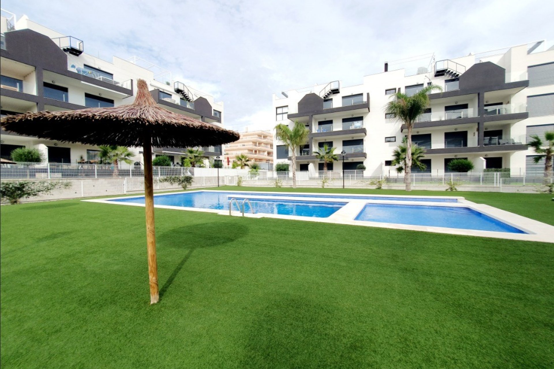 Reventa - Apartamento / piso - Orihuela Costa - Villamartín