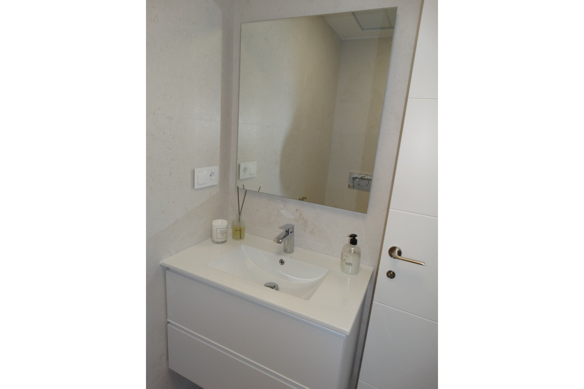 Reventa - Apartamento / piso - Pilar de la Horadada