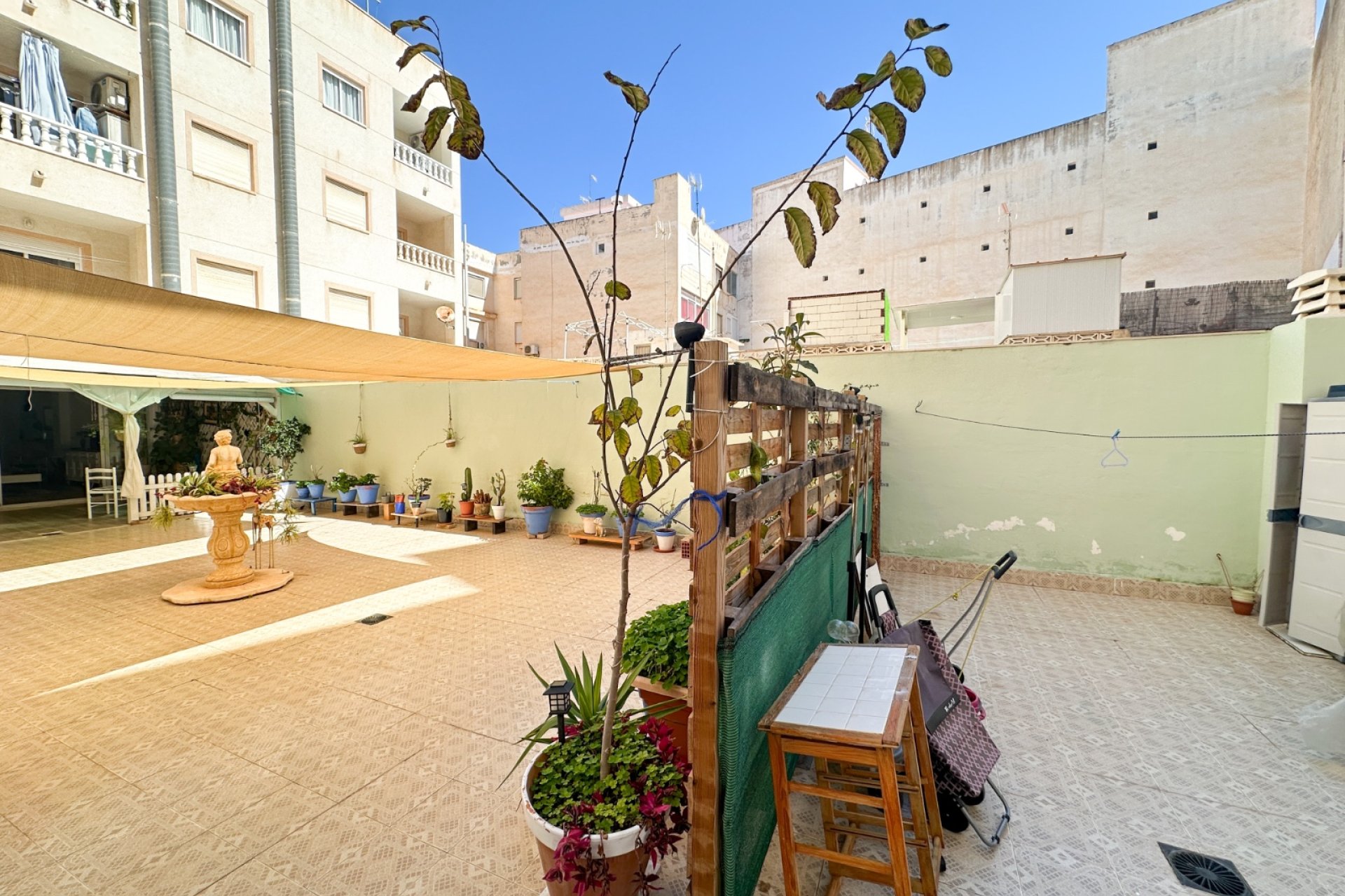 Reventa - Apartamento / piso - Torrevieja - Center