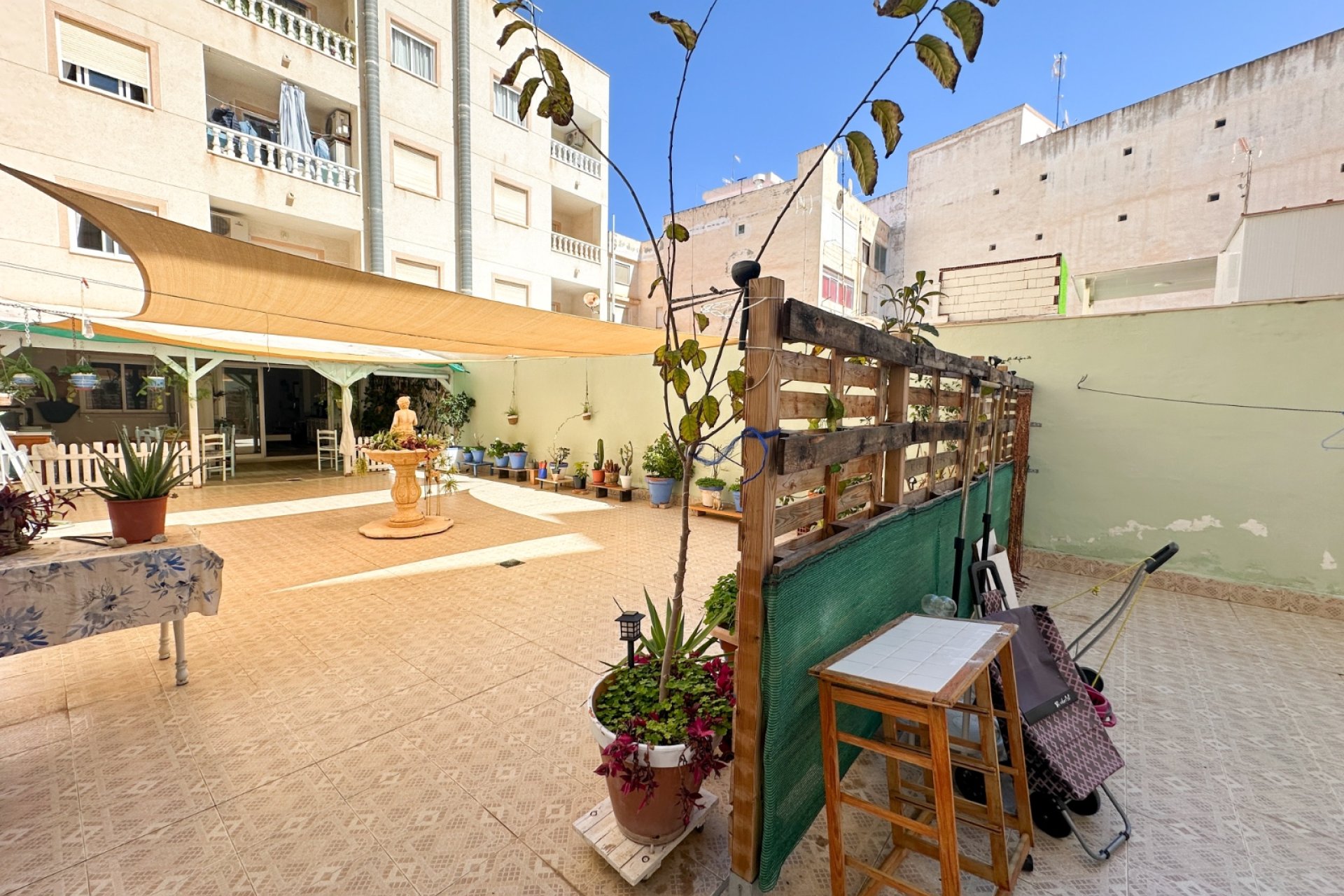 Reventa - Apartamento / piso - Torrevieja - Center