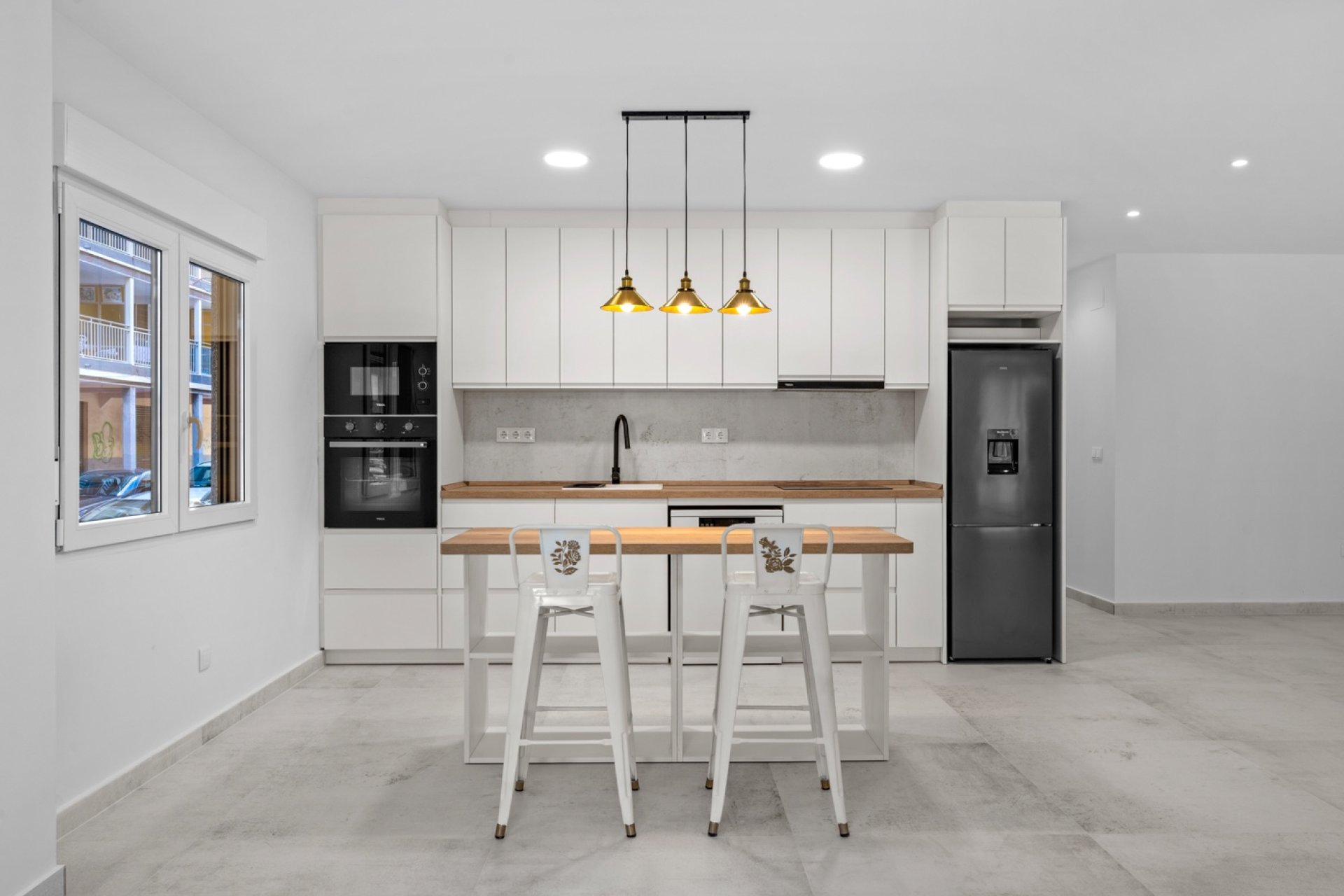 Reventa - Apartamento / piso - Torrevieja - El Acequión - Los Náufragos