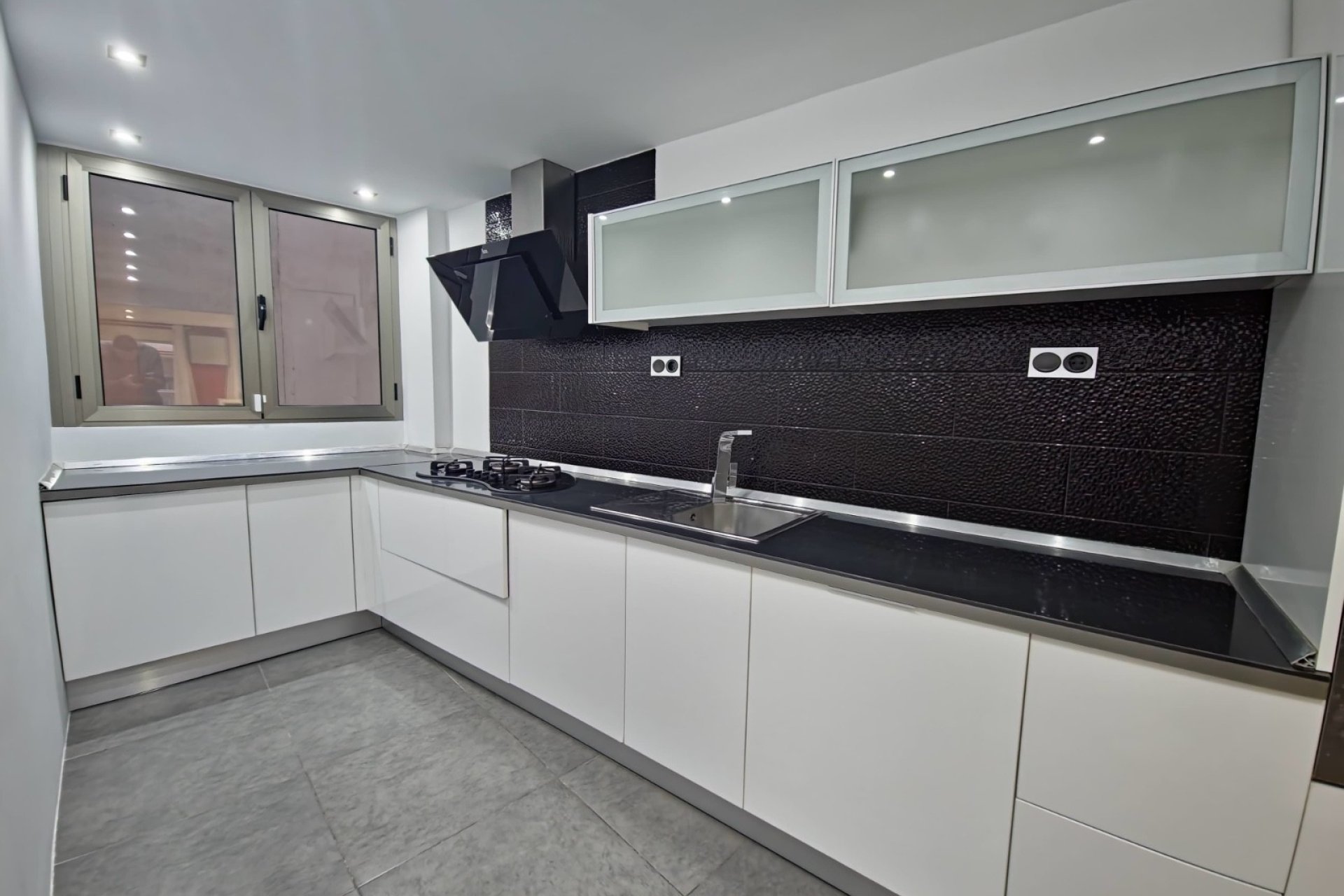 Reventa - Apartamento / piso - Torrevieja - Playa del Cura