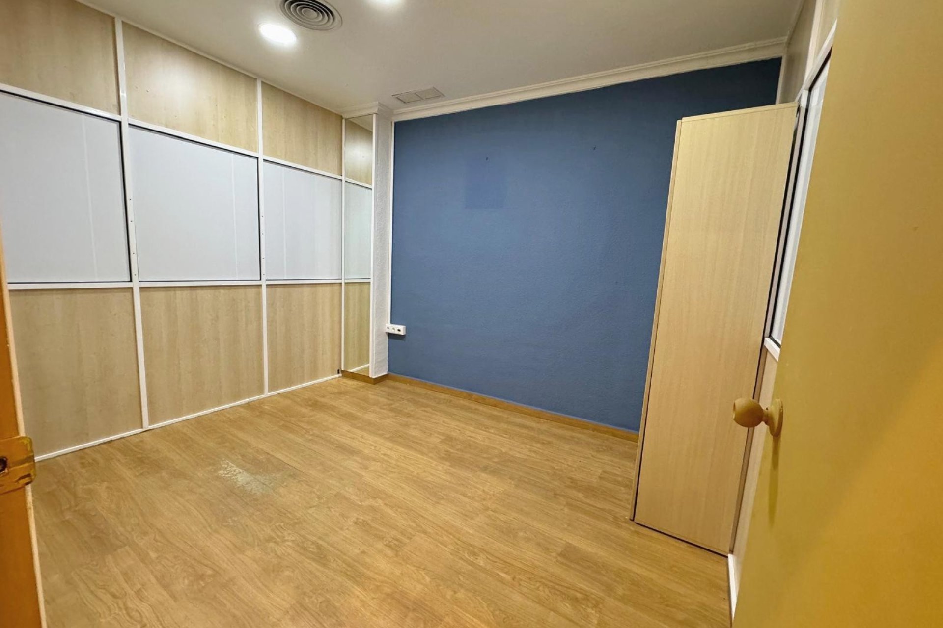 Reventa - Comercial - Guardamar del Segura