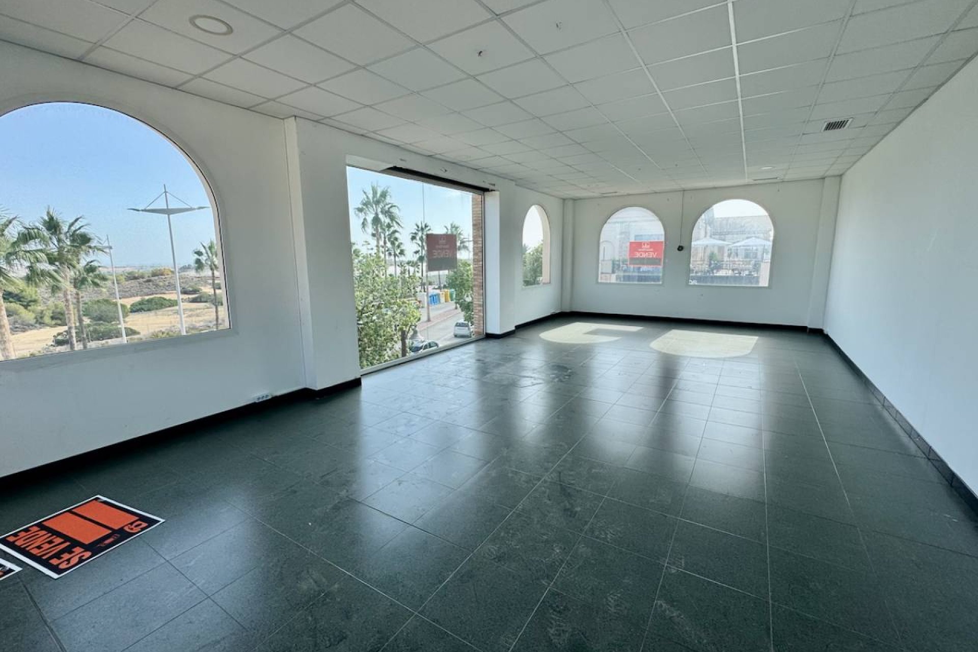 Reventa - Comercial - La Finca Golf