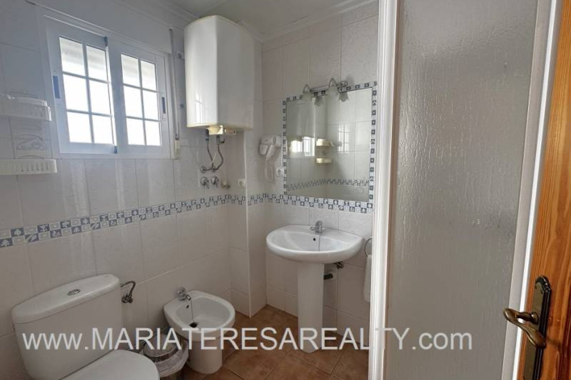 Reventa - Comercial - Los Alcazares