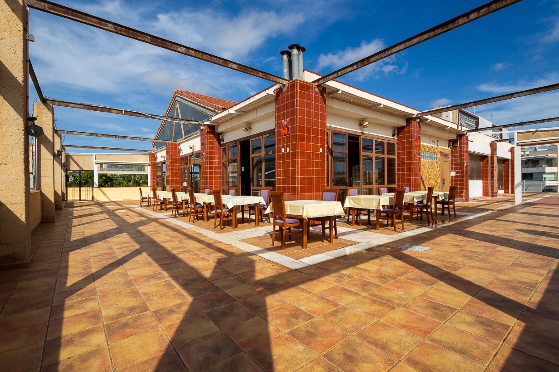 Reventa - Comercial - Los Dolses