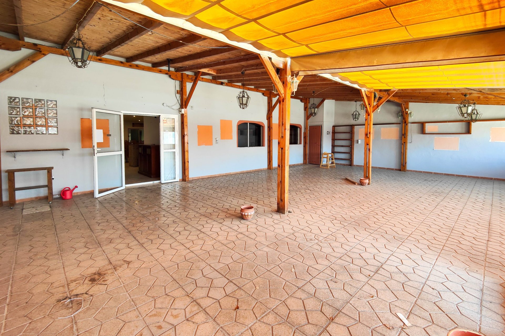 Reventa - Comercial - Torrevieja - La Siesta