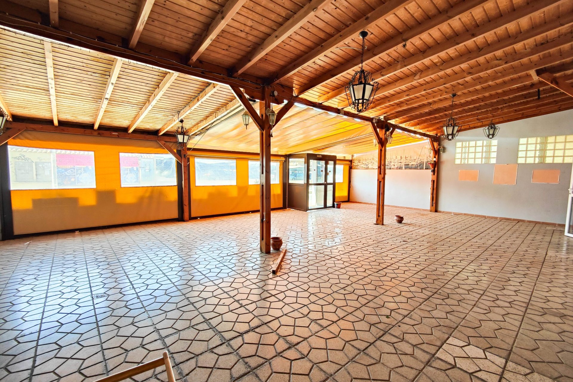 Reventa - Comercial - Torrevieja - La Siesta
