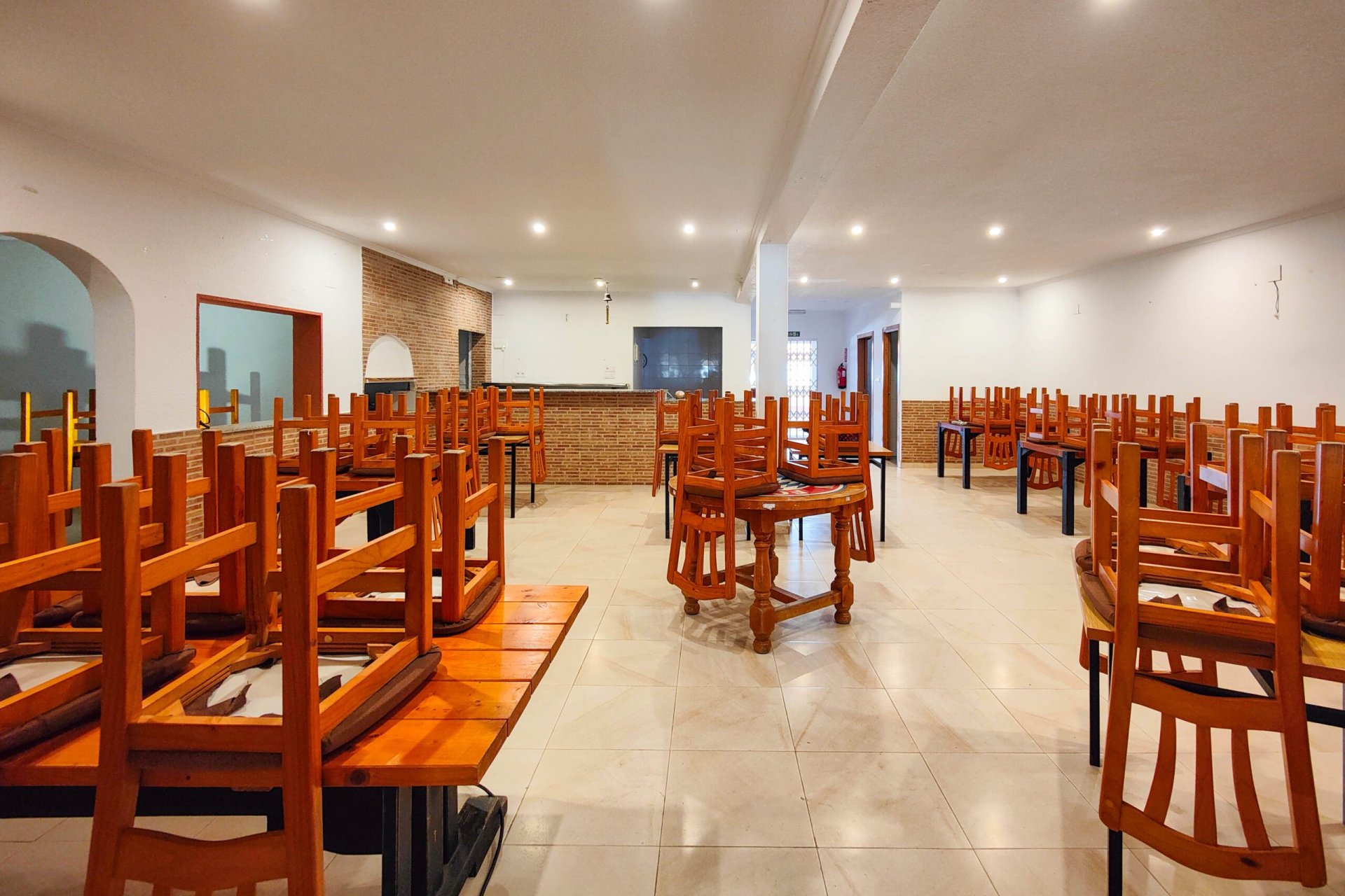 Reventa - Comercial - Torrevieja - La Siesta