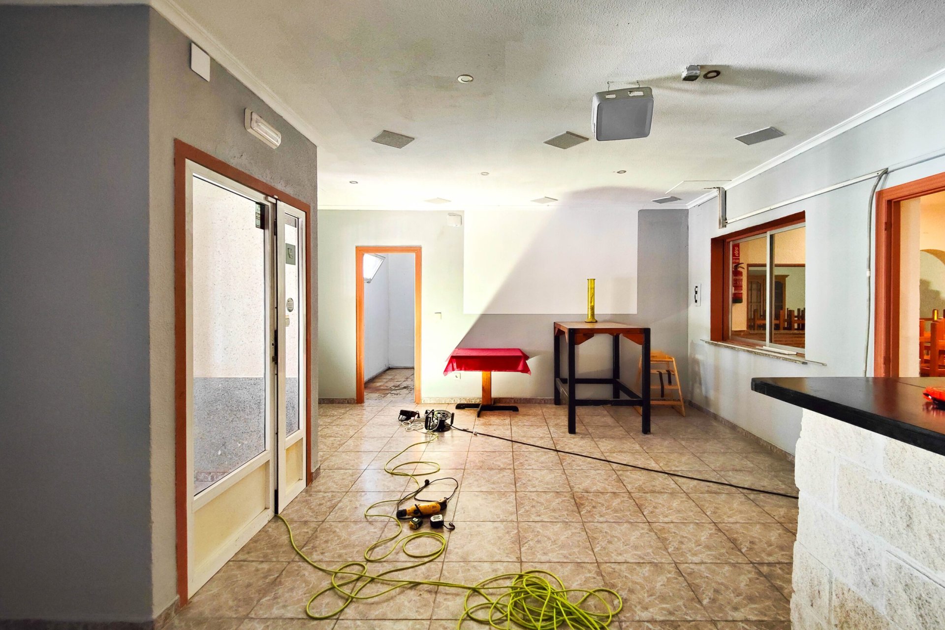Reventa - Comercial - Torrevieja - La Siesta