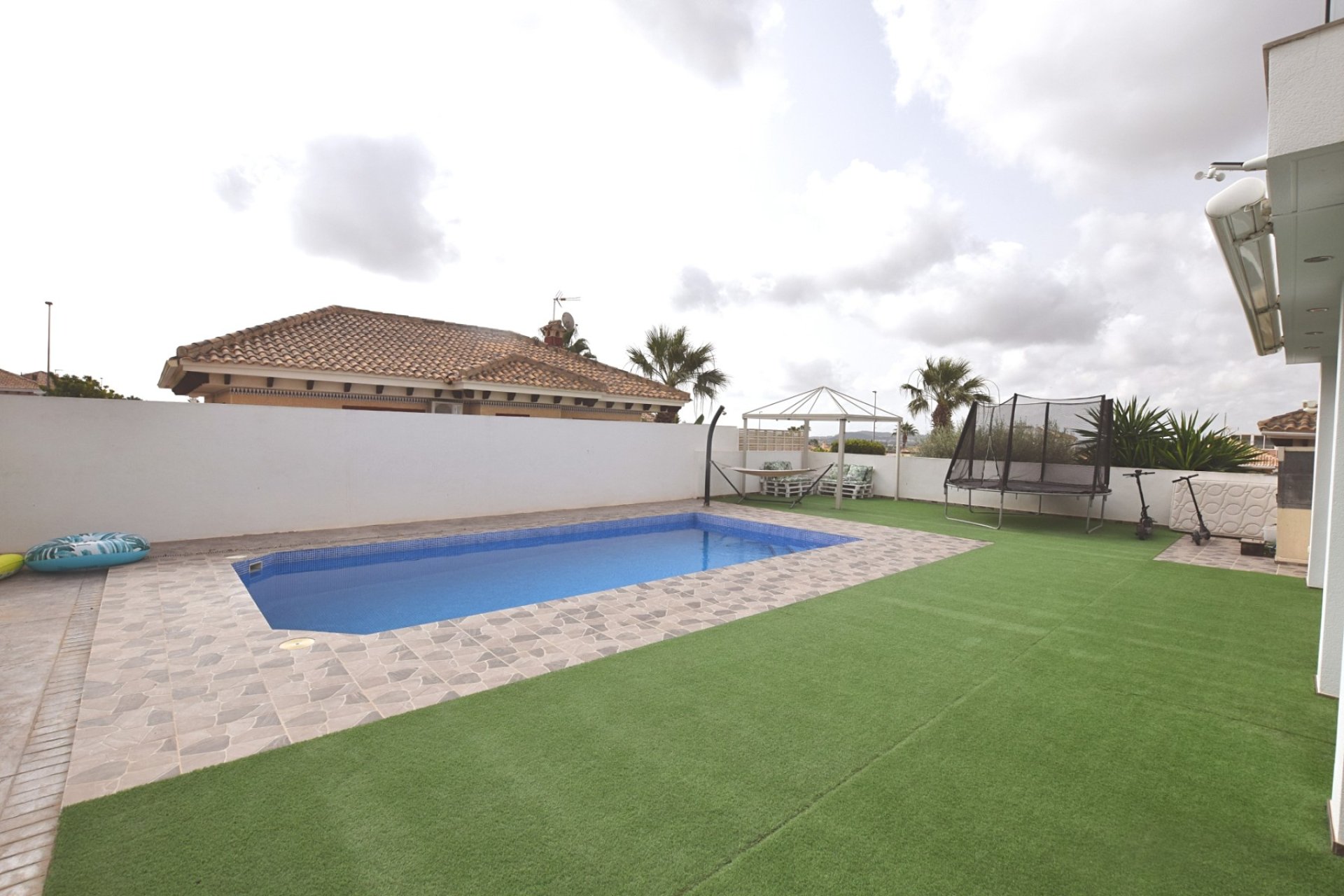 Reventa - Detached Villa - San Fulgencio - La Marina