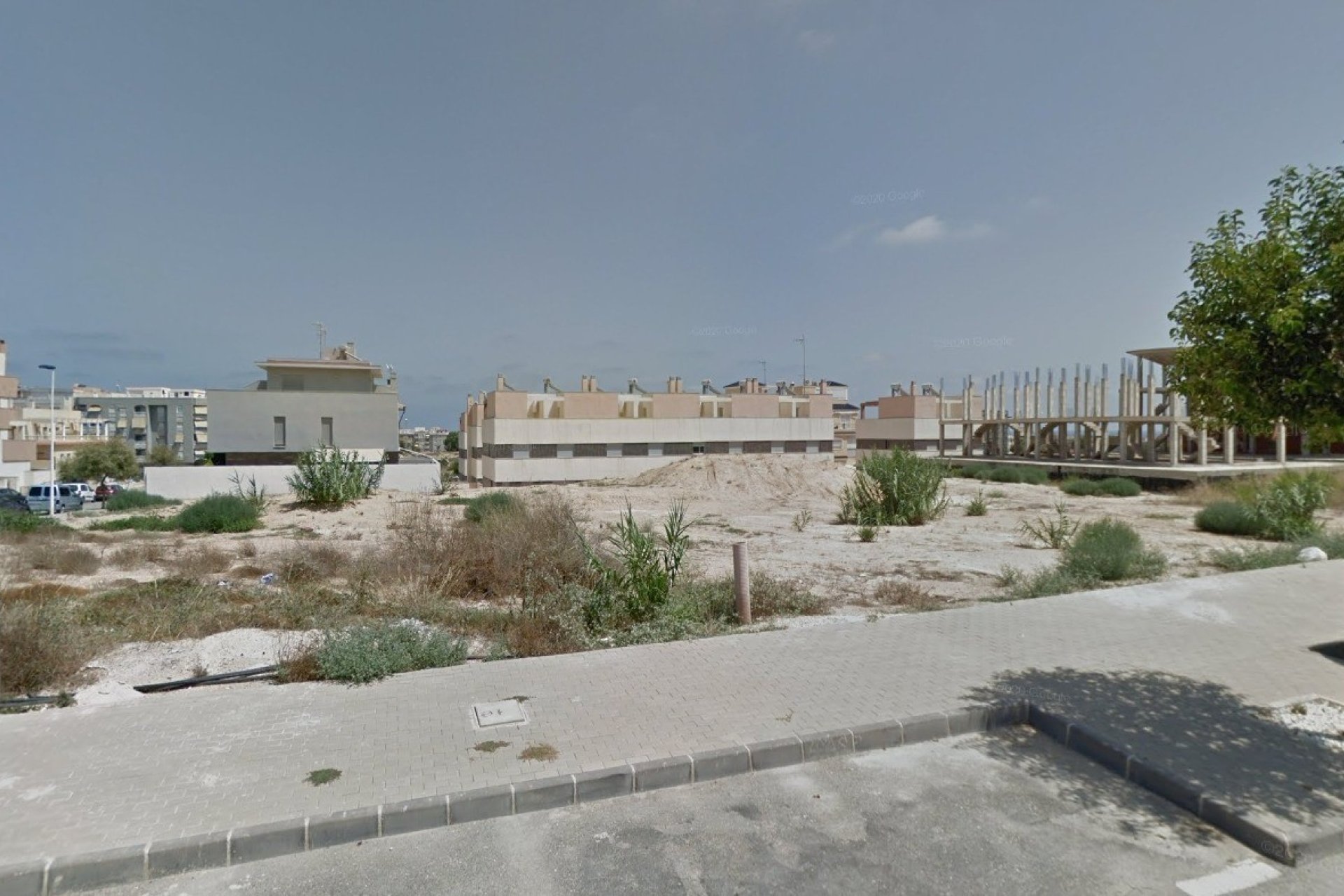 Reventa - Parcela / Terreno - Guardamar del Segura - Urb. Los Estaños