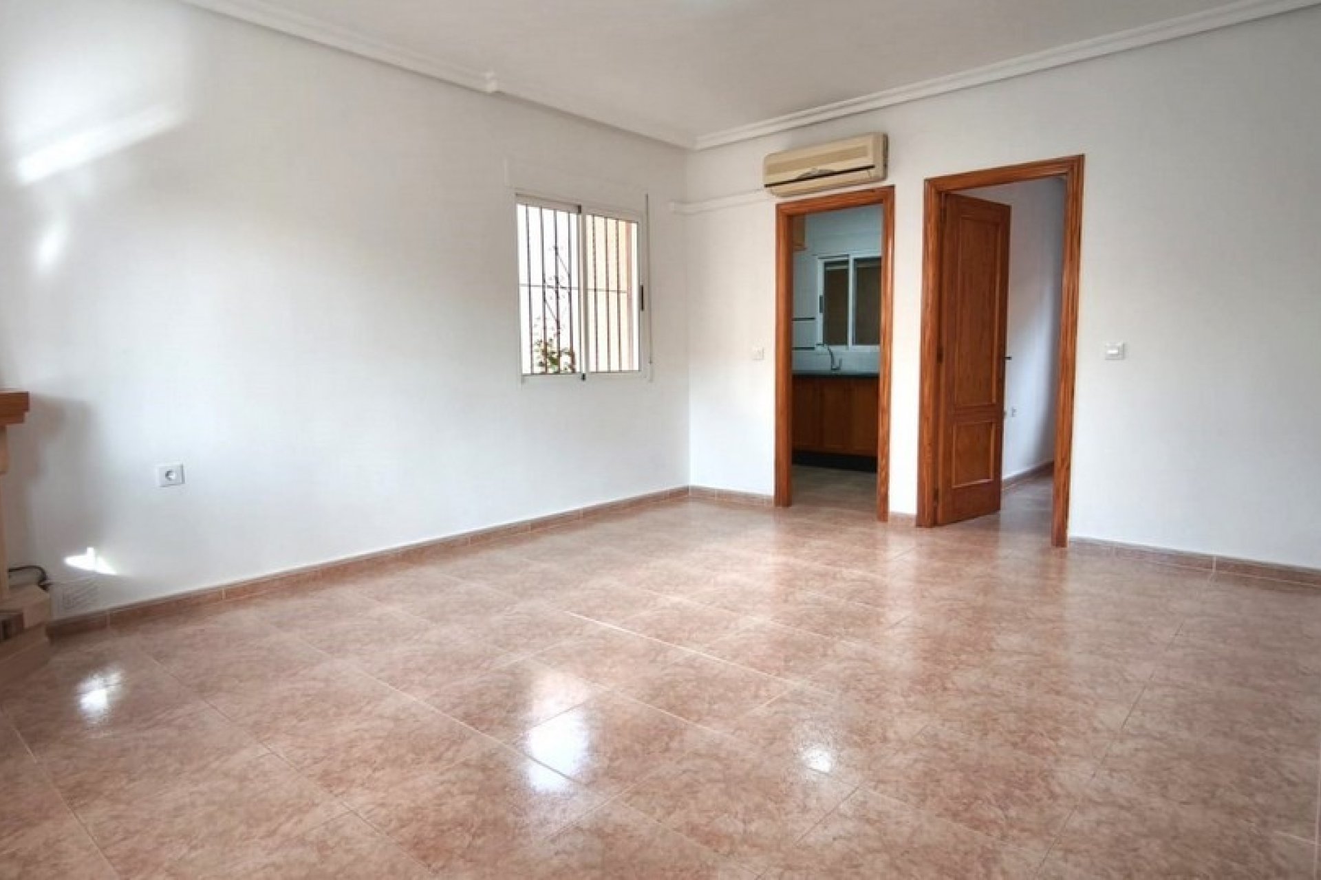 Reventa - Villa - Algorfa - Montemar - Saint Andrews Heights