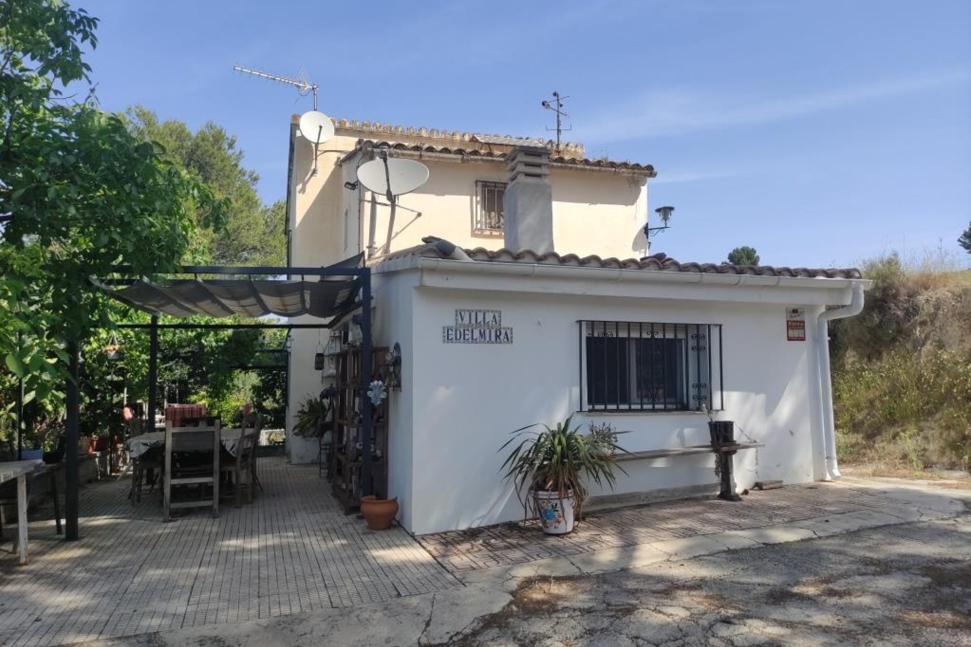 Reventa - Villa - Benillup