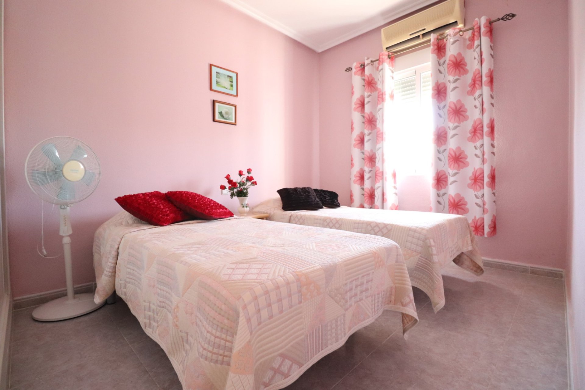 Reventa - Villa - Catral