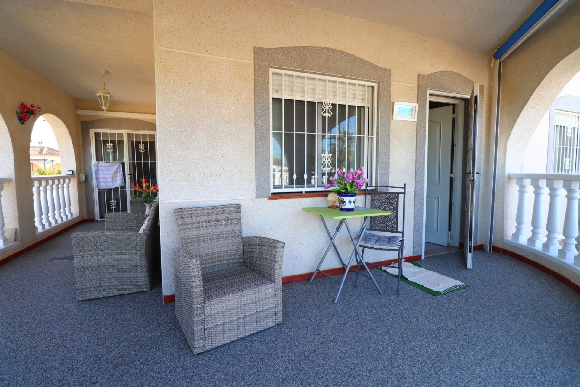 Reventa - Villa - Catral