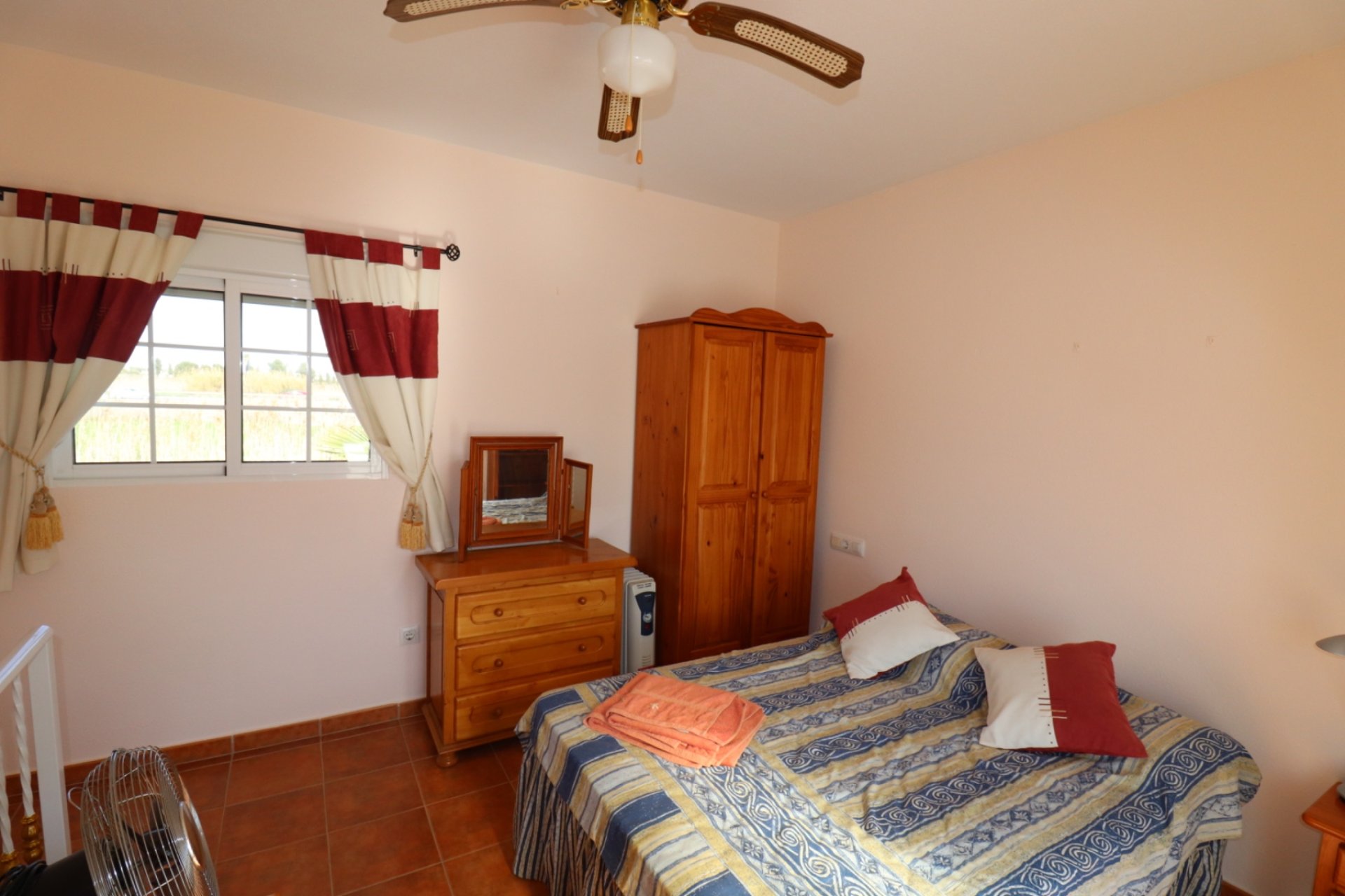 Reventa - Villa - Catral