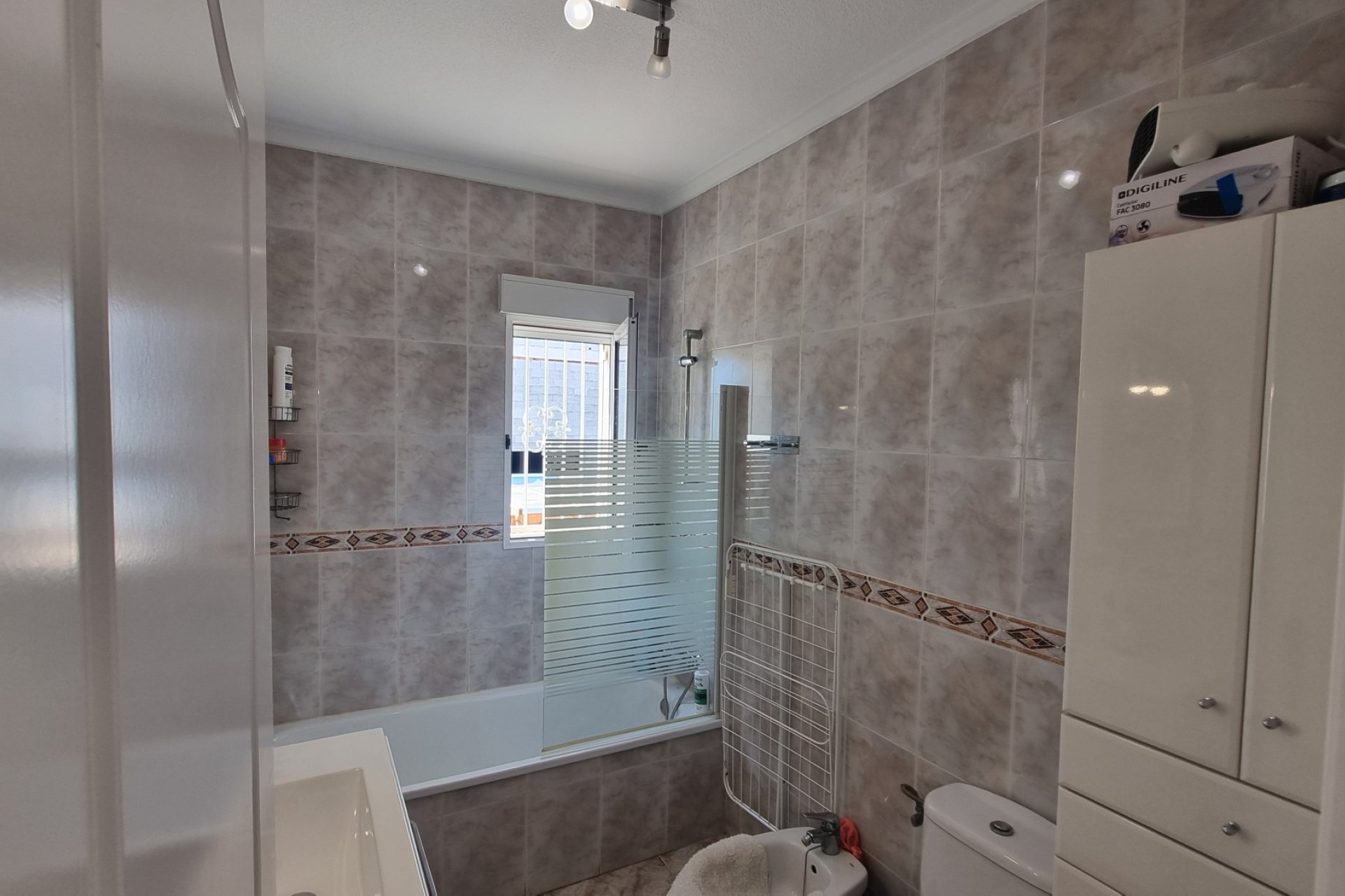 Reventa - Villa - Ciudad quesada - Benimar