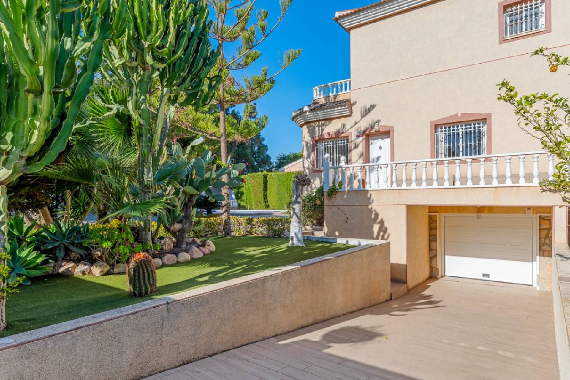 Reventa - Villa - Ciudad quesada - Doña Pepa