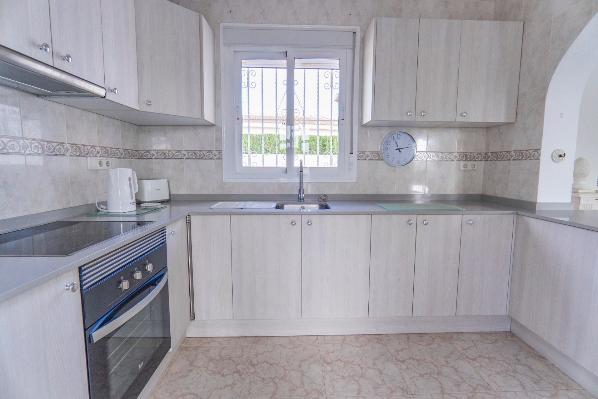 Reventa - Villa - Ciudad quesada - La Fiesta