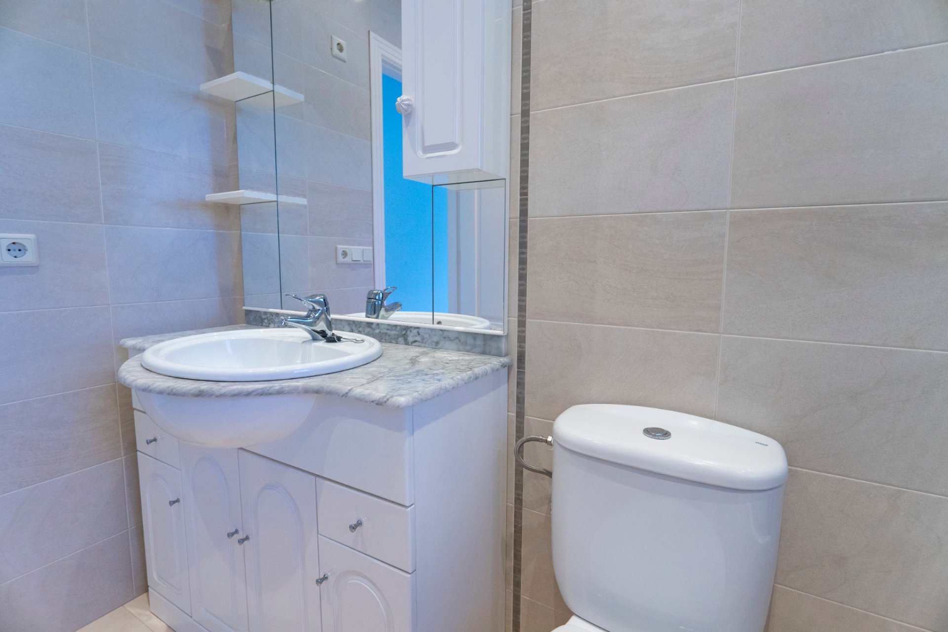 Reventa - Villa - Ciudad quesada - La Fiesta