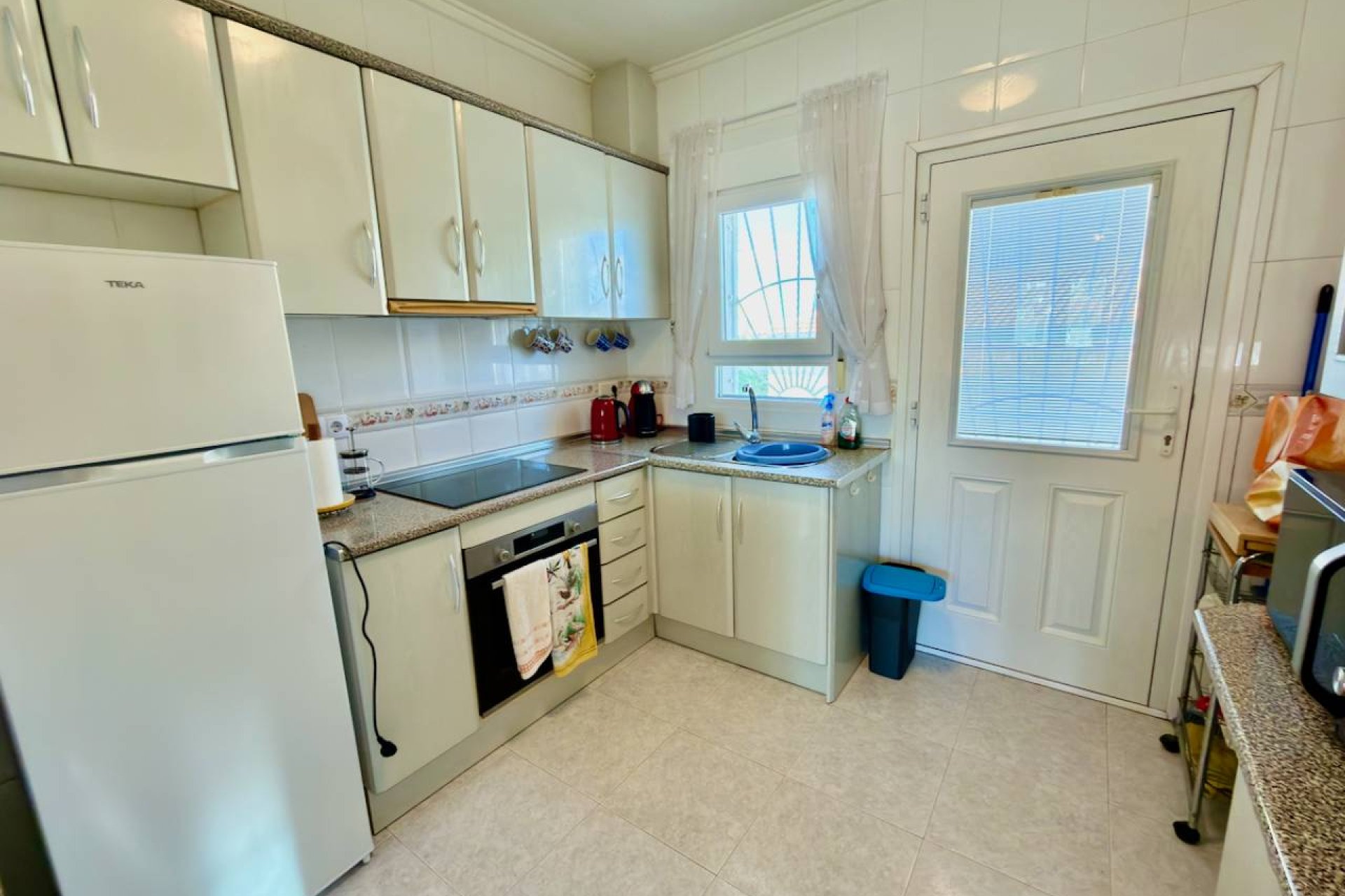 Reventa - Villa - Ciudad quesada - La Fiesta