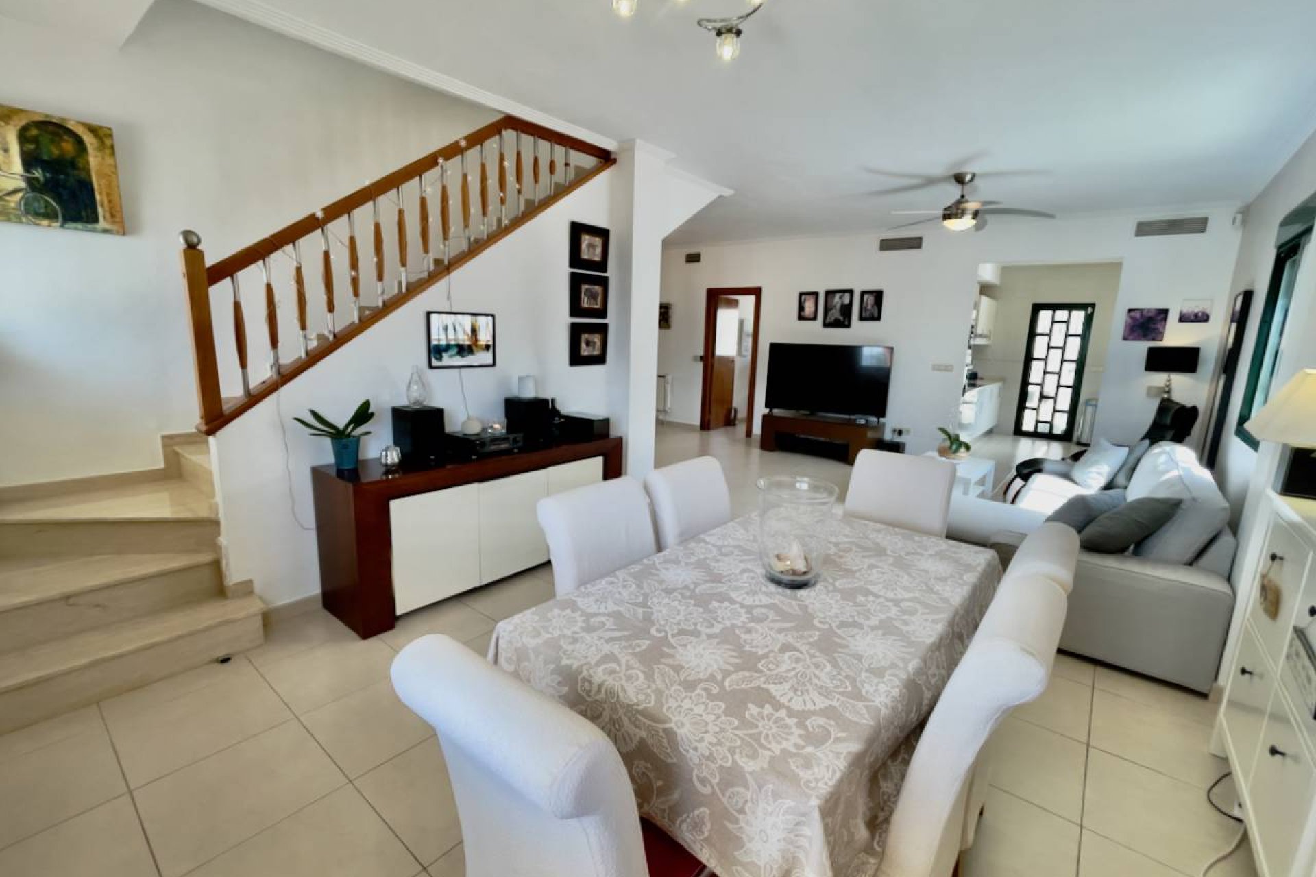 Reventa - Villa - Ciudad quesada - La Fiesta