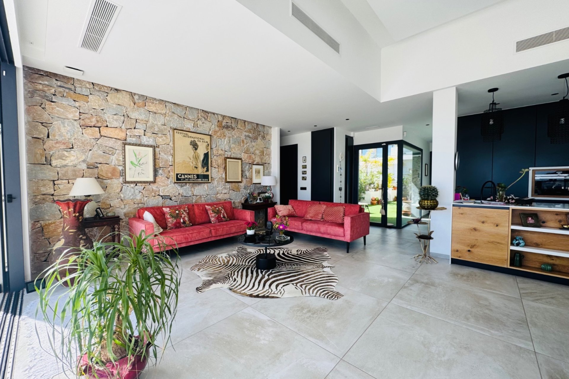 Reventa - Villa - Ciudad quesada - La Fiesta