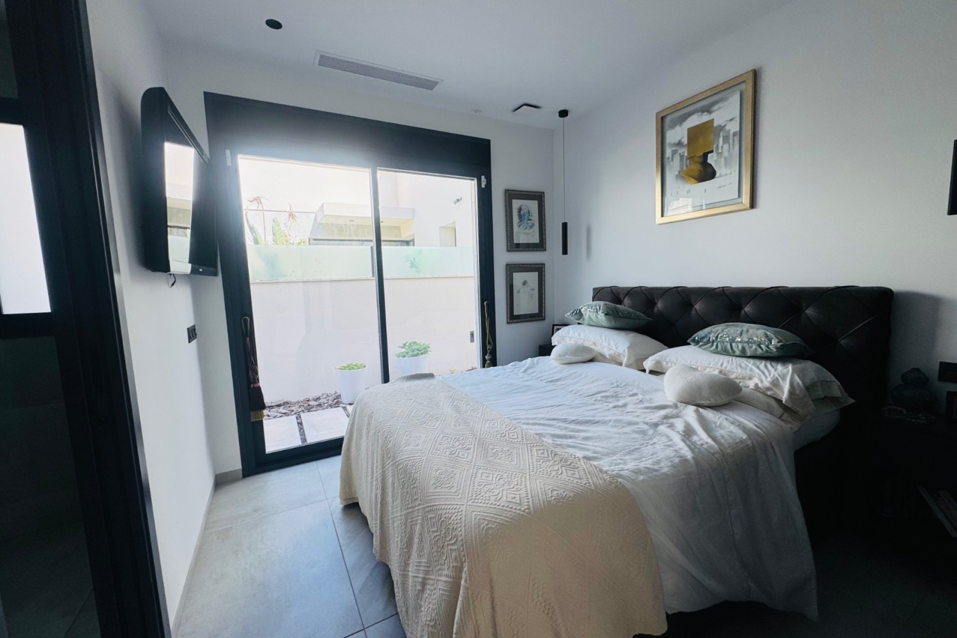 Reventa - Villa - Ciudad quesada - La Fiesta