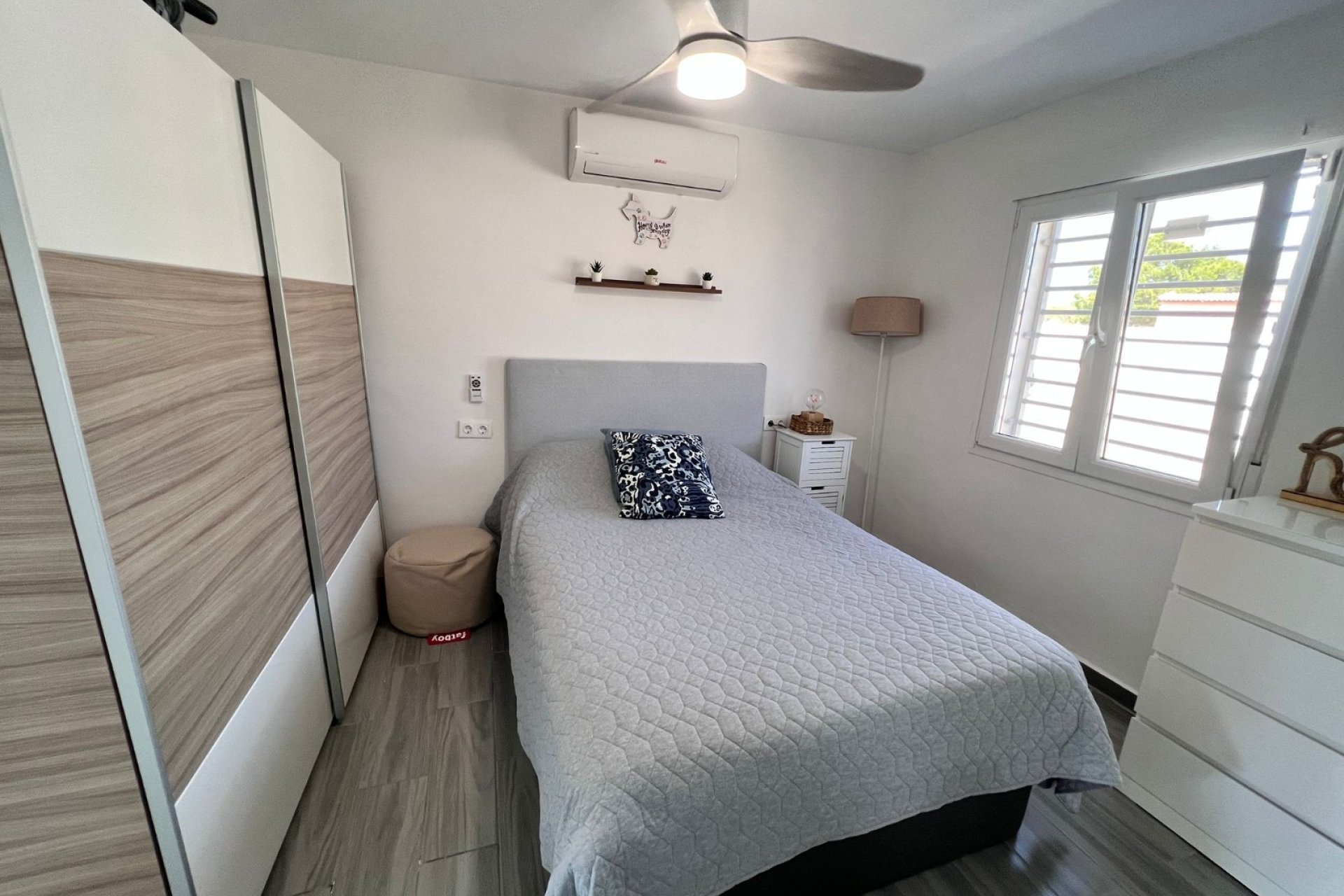 Reventa - Villa - Elche - La Marina