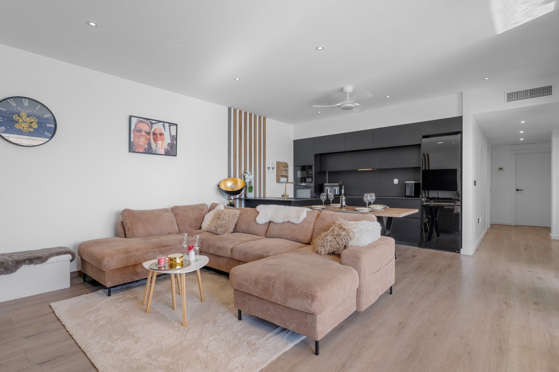 Reventa - Villa - Fortuna - Urbanizacion Las Kalendas