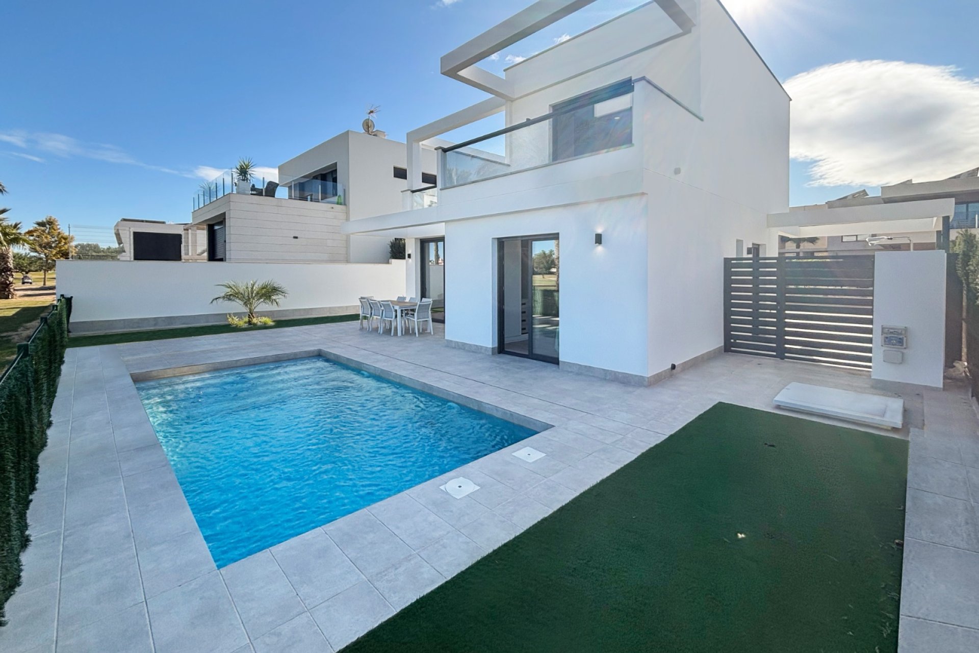 Reventa - Villa - Los Alcazares - Roda