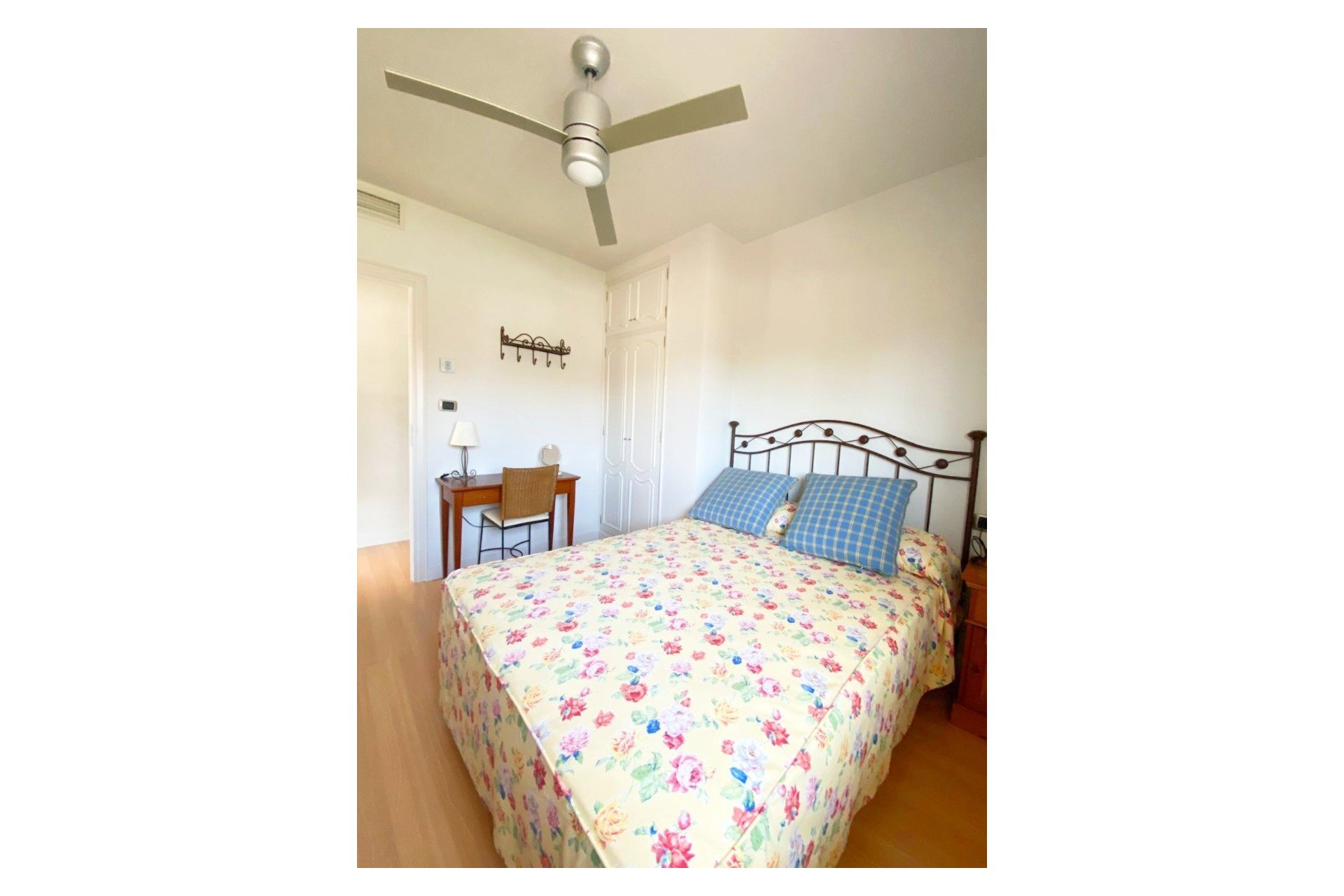 Reventa - Villa - Los Alcazares