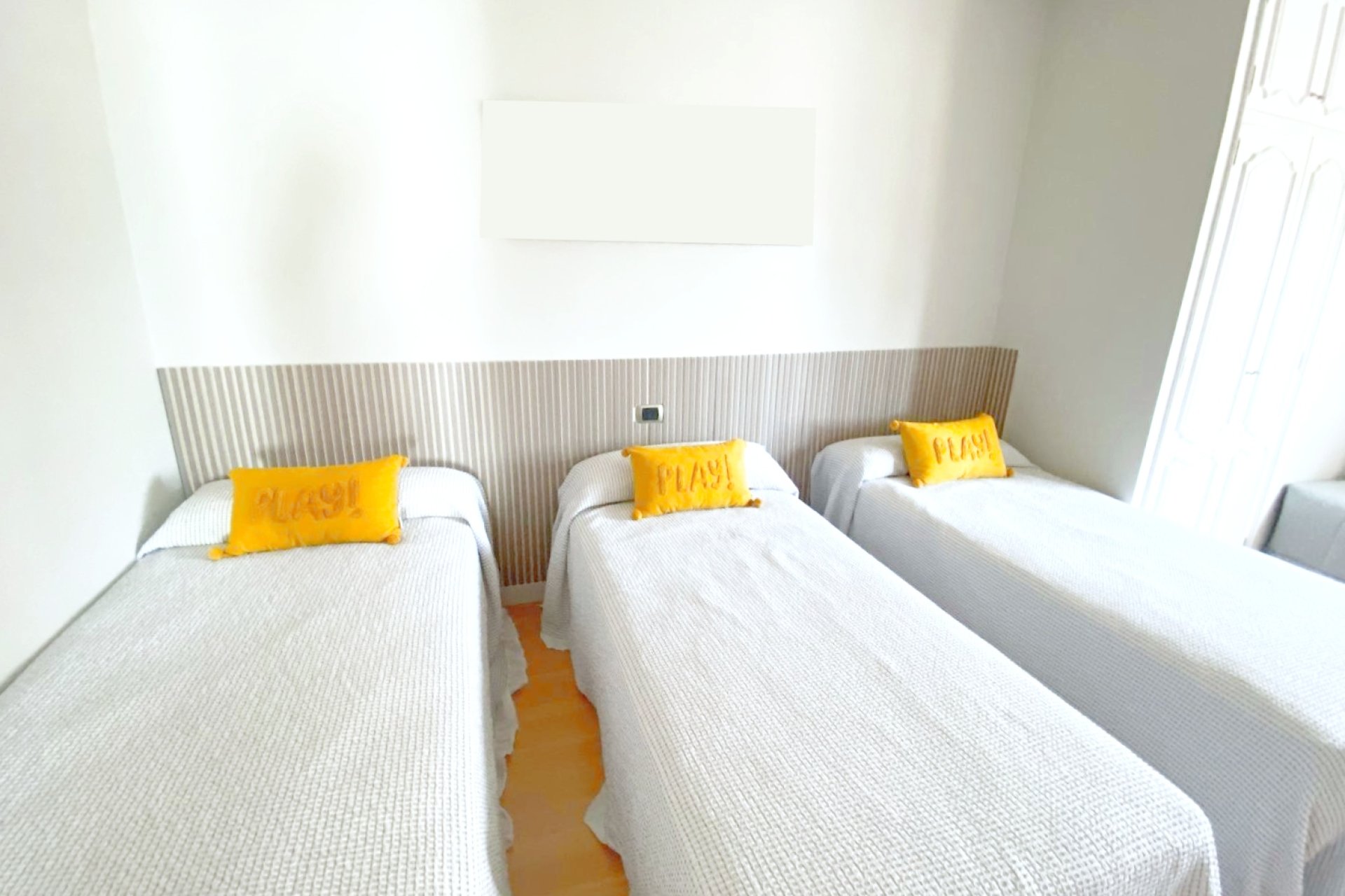 Reventa - Villa - Los Alcazares