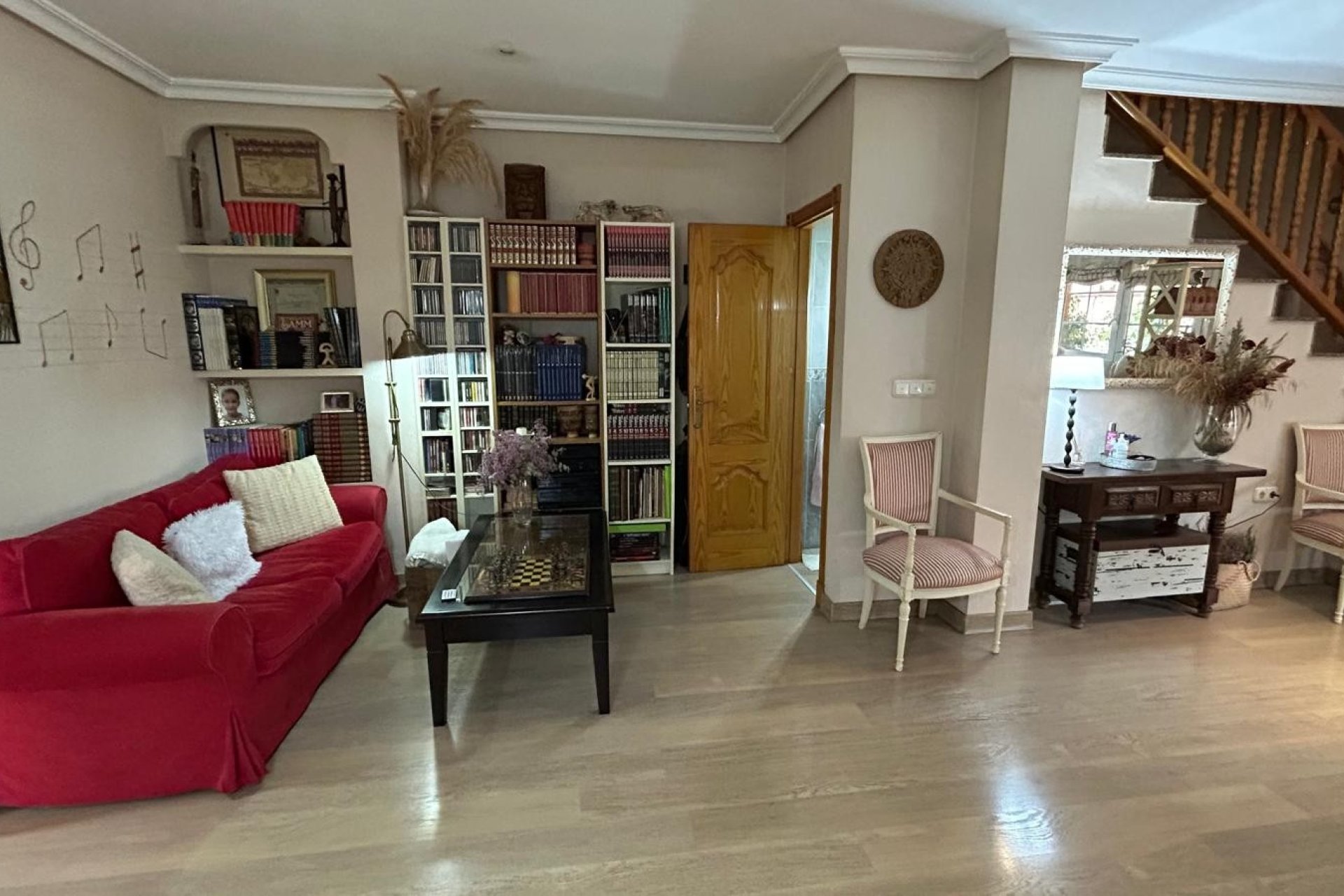 Reventa - Villa - Los Montesinos