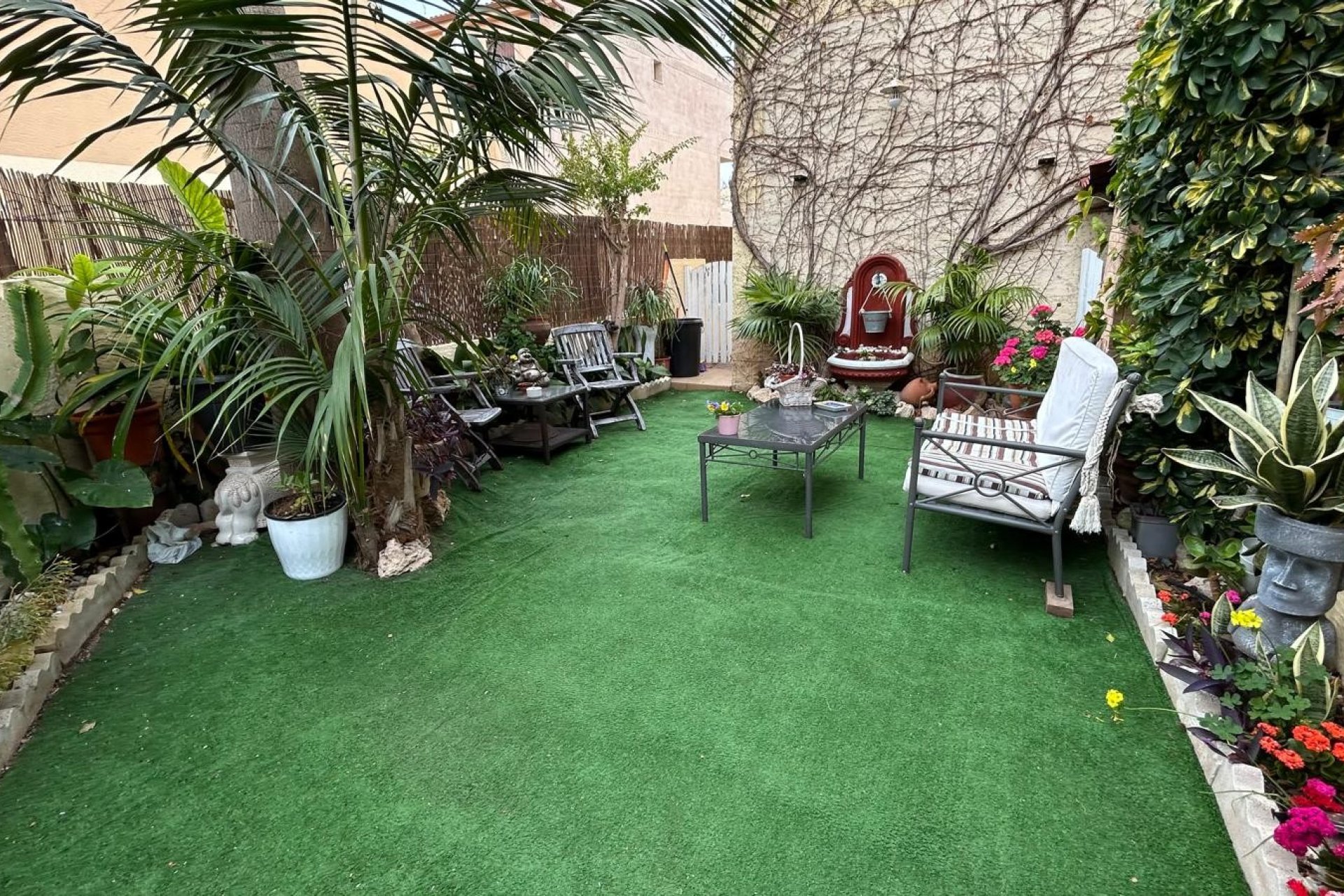 Reventa - Villa - Los Montesinos