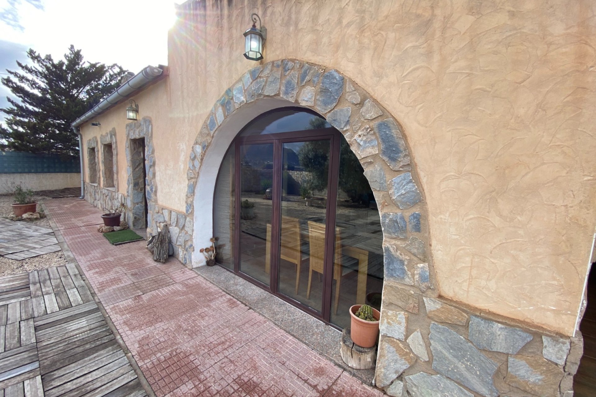 Reventa - Villa - Sax